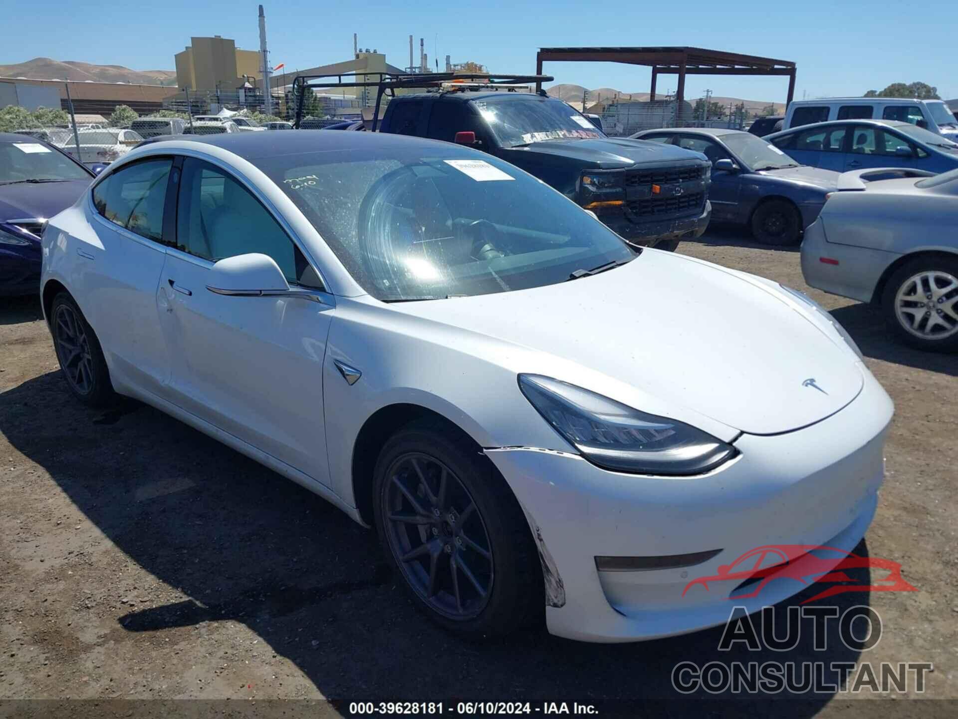 TESLA MODEL 3 2018 - 5YJ3E1EB0JF135660