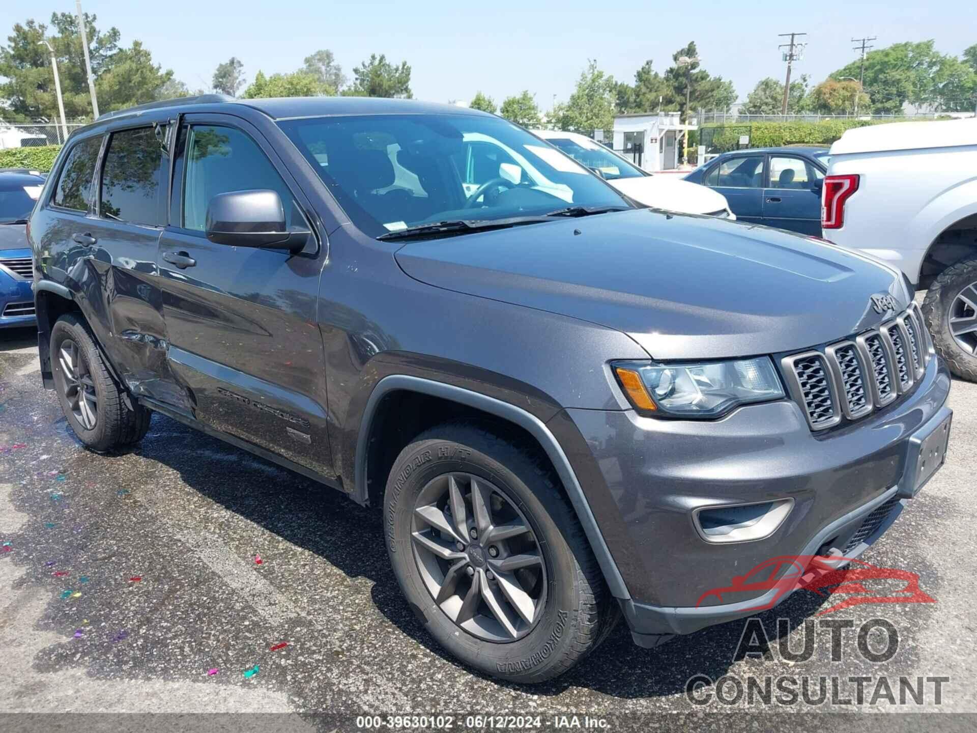 JEEP GRAND CHEROKEE 2017 - 1C4RJEAG7HC664254