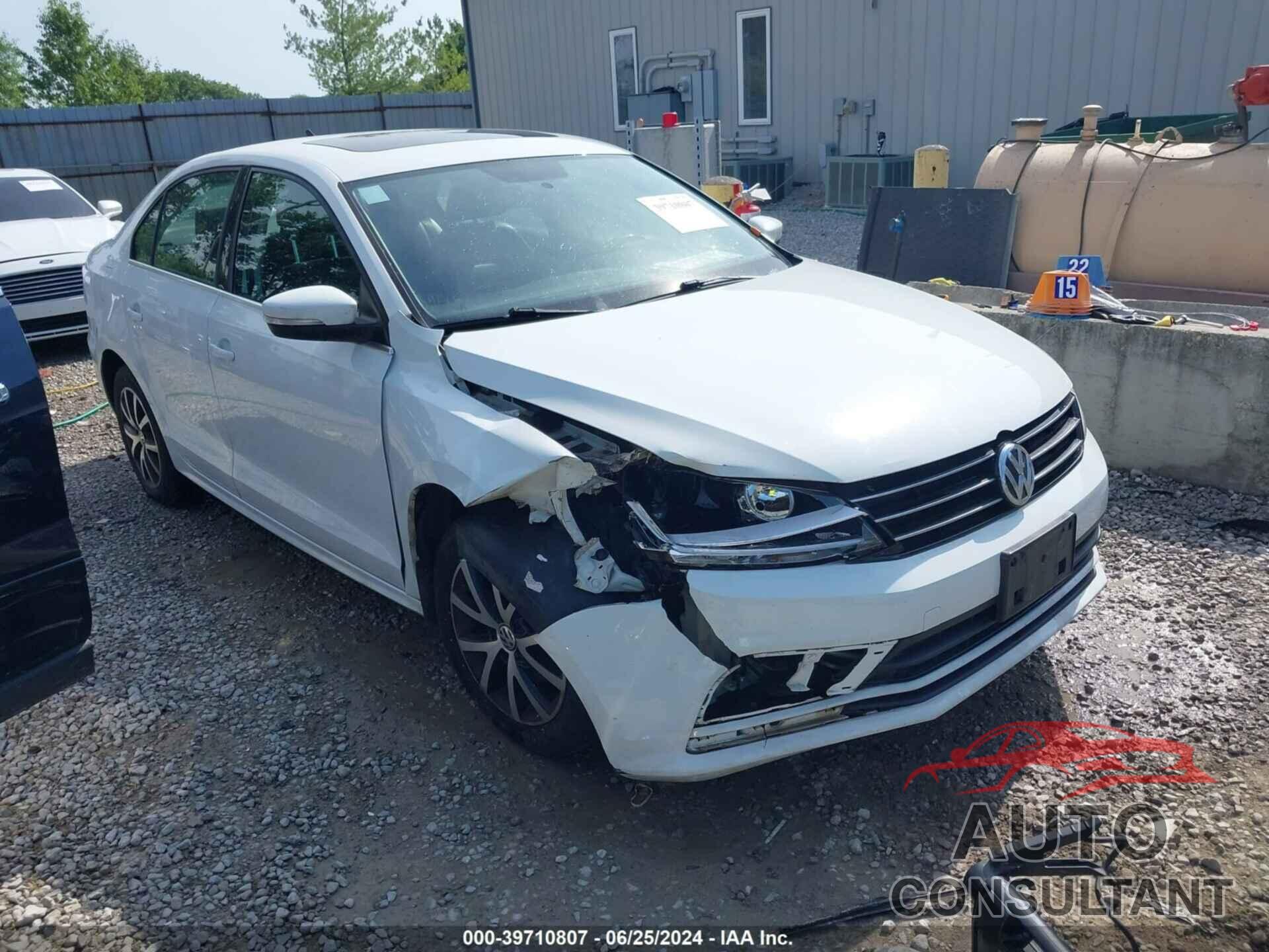 VOLKSWAGEN JETTA 2017 - 3VWB67AJ2HM395313