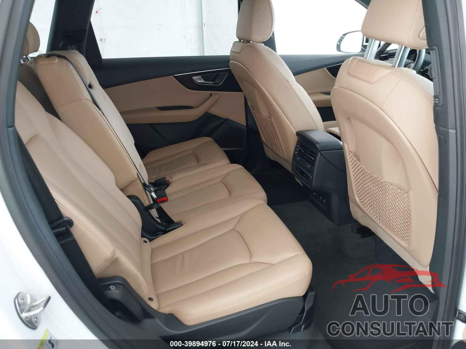 AUDI Q7 2021 - WA1LXAF78MD013154