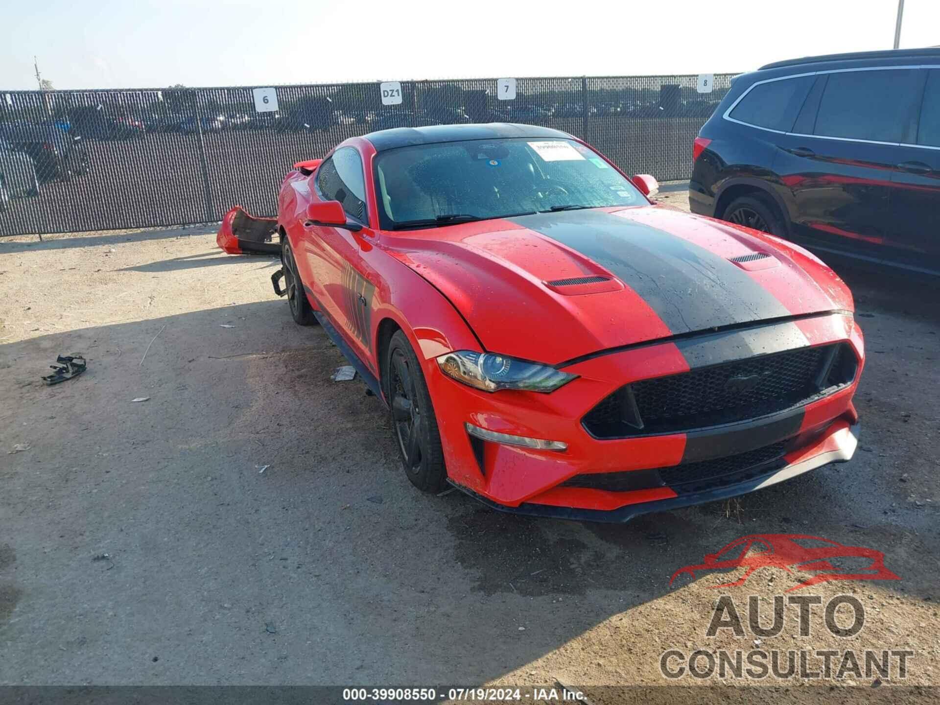 FORD MUSTANG 2018 - 1FA6P8CF7J5180656