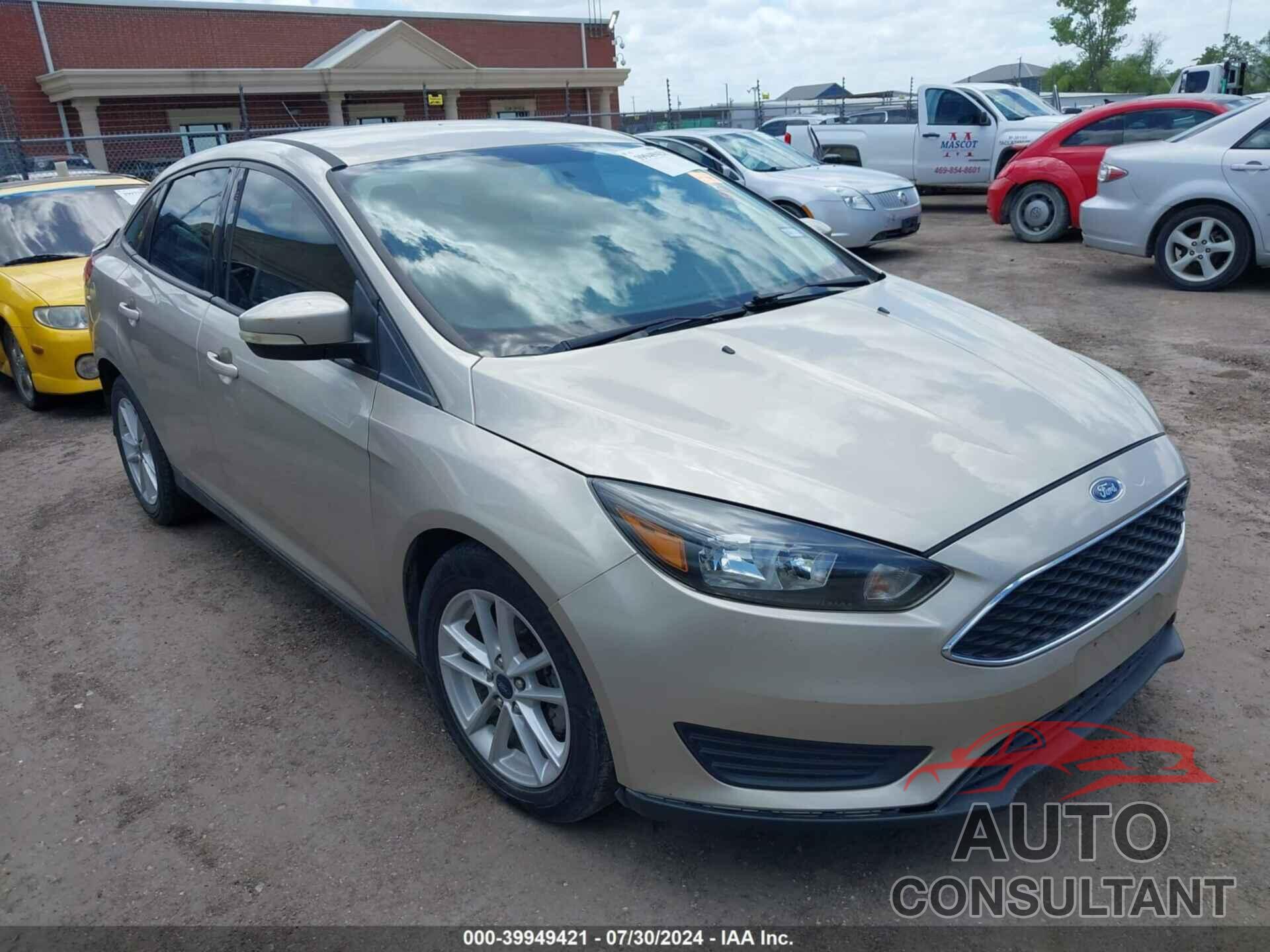 FORD FOCUS 2017 - 1FADP3F25HL206437