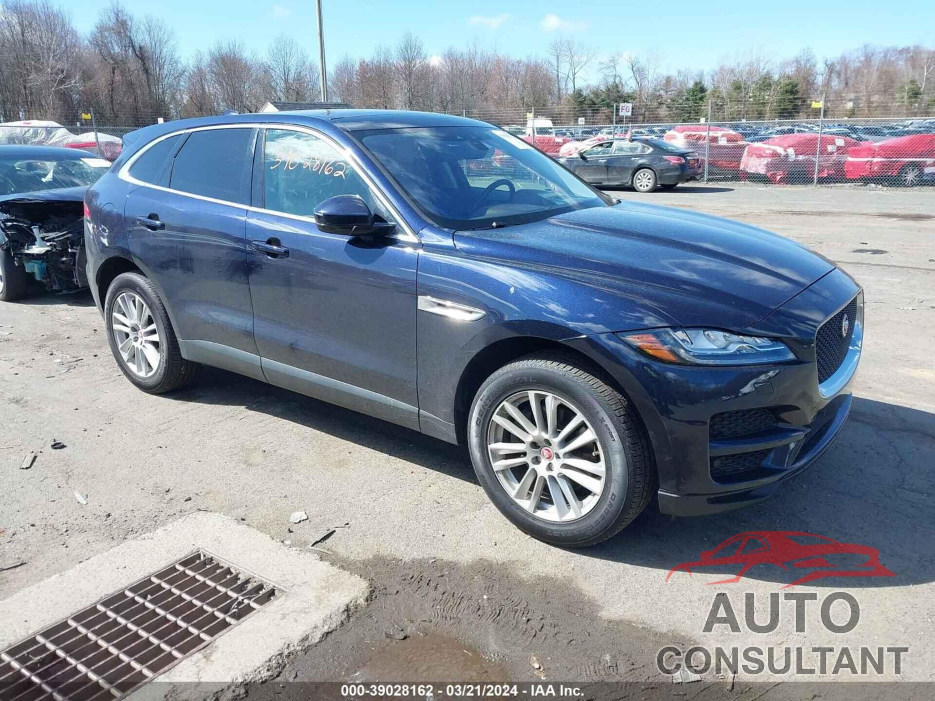 JAGUAR F-PACE 2017 - SADCK2BV4HA090758