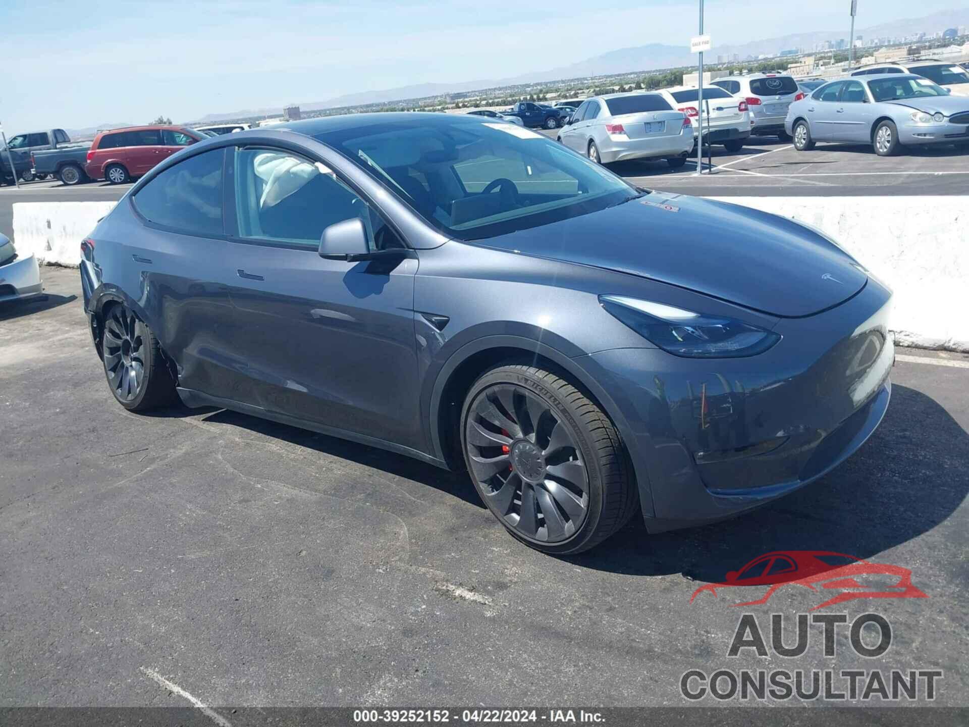 TESLA MODEL Y 2023 - 7SAYGDEF2PF924540