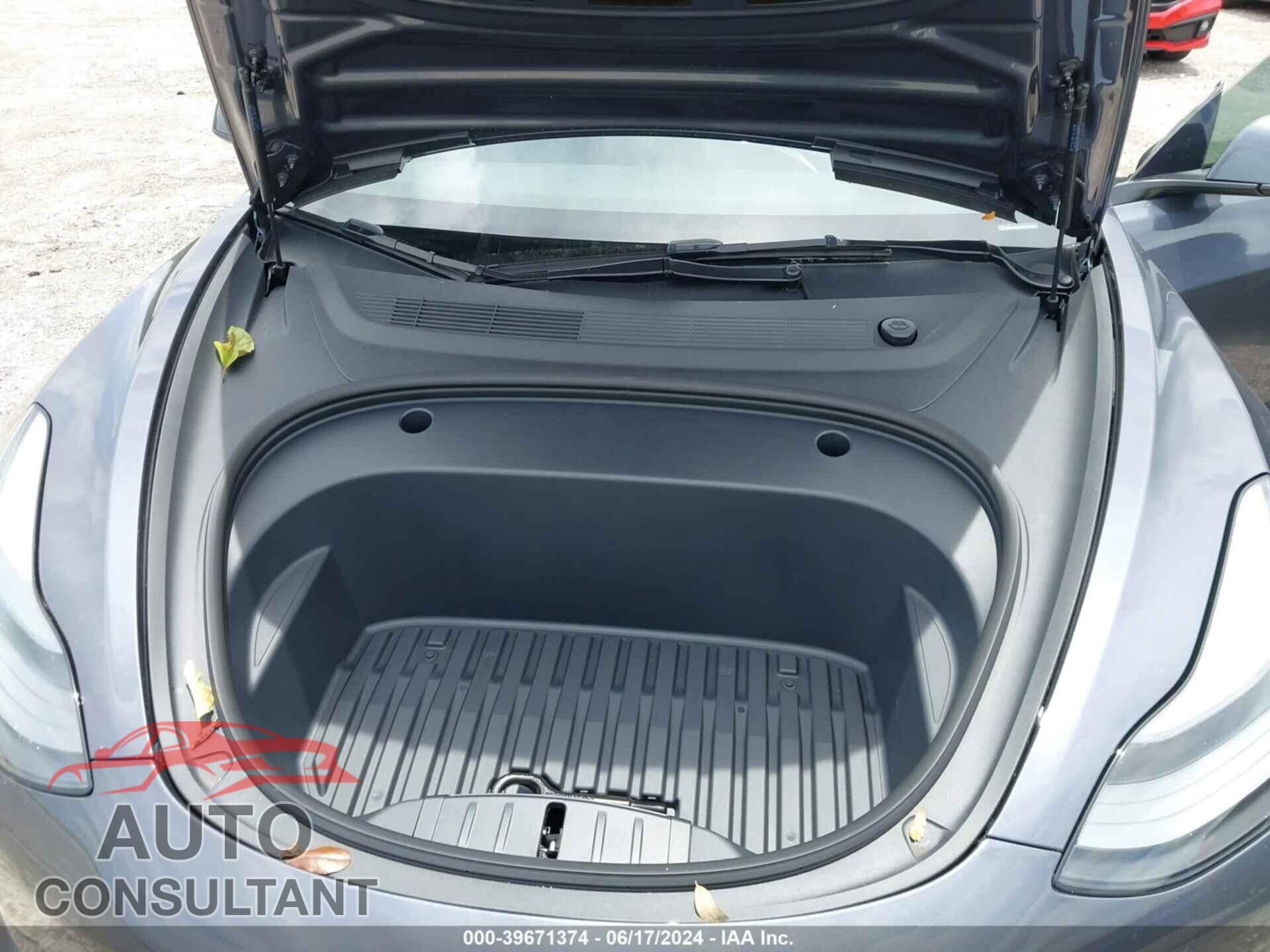 TESLA MODEL 3 2023 - 5YJ3E1EA5PF702476