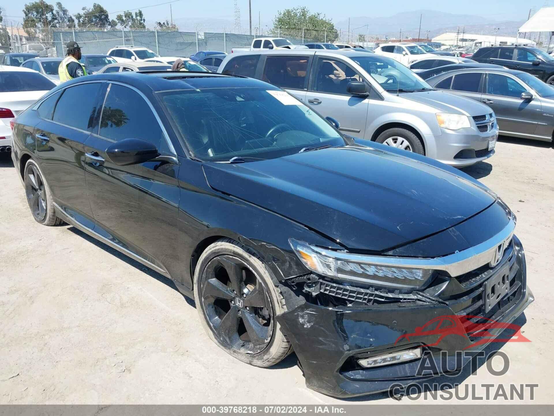 HONDA ACCORD 2018 - 1HGCV1F91JA085020