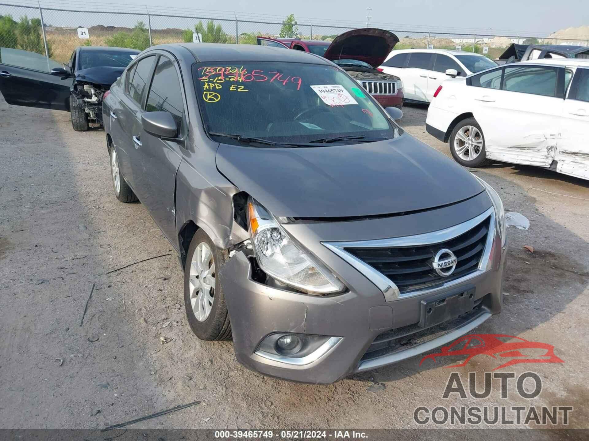 NISSAN VERSA 2017 - 3N1CN7AP3HL886383