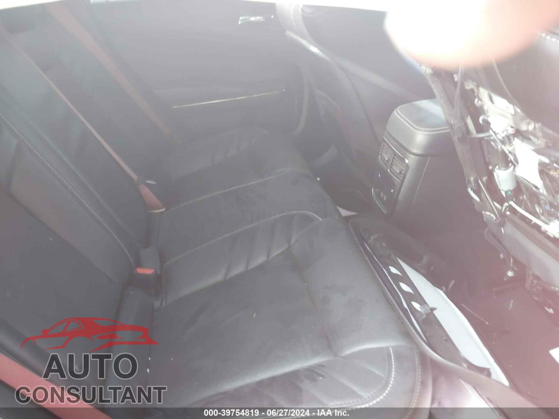 DODGE CHARGER 2023 - 2C3CDXL96PH557977