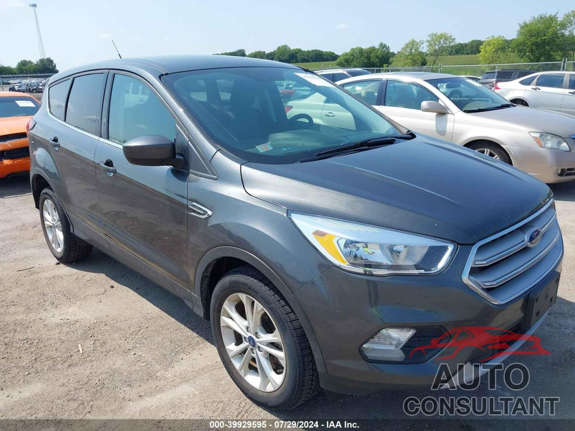 FORD ESCAPE 2019 - 1FMCU9GD4KUC27388