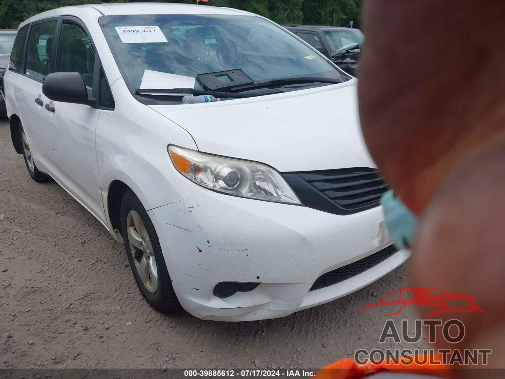 TOYOTA SIENNA 2016 - 5TDZK3DCXGS737057