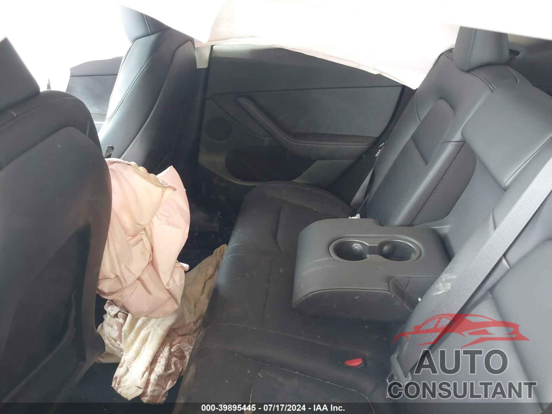 TESLA MODEL Y 2023 - 7SAYGDEE9PF880205