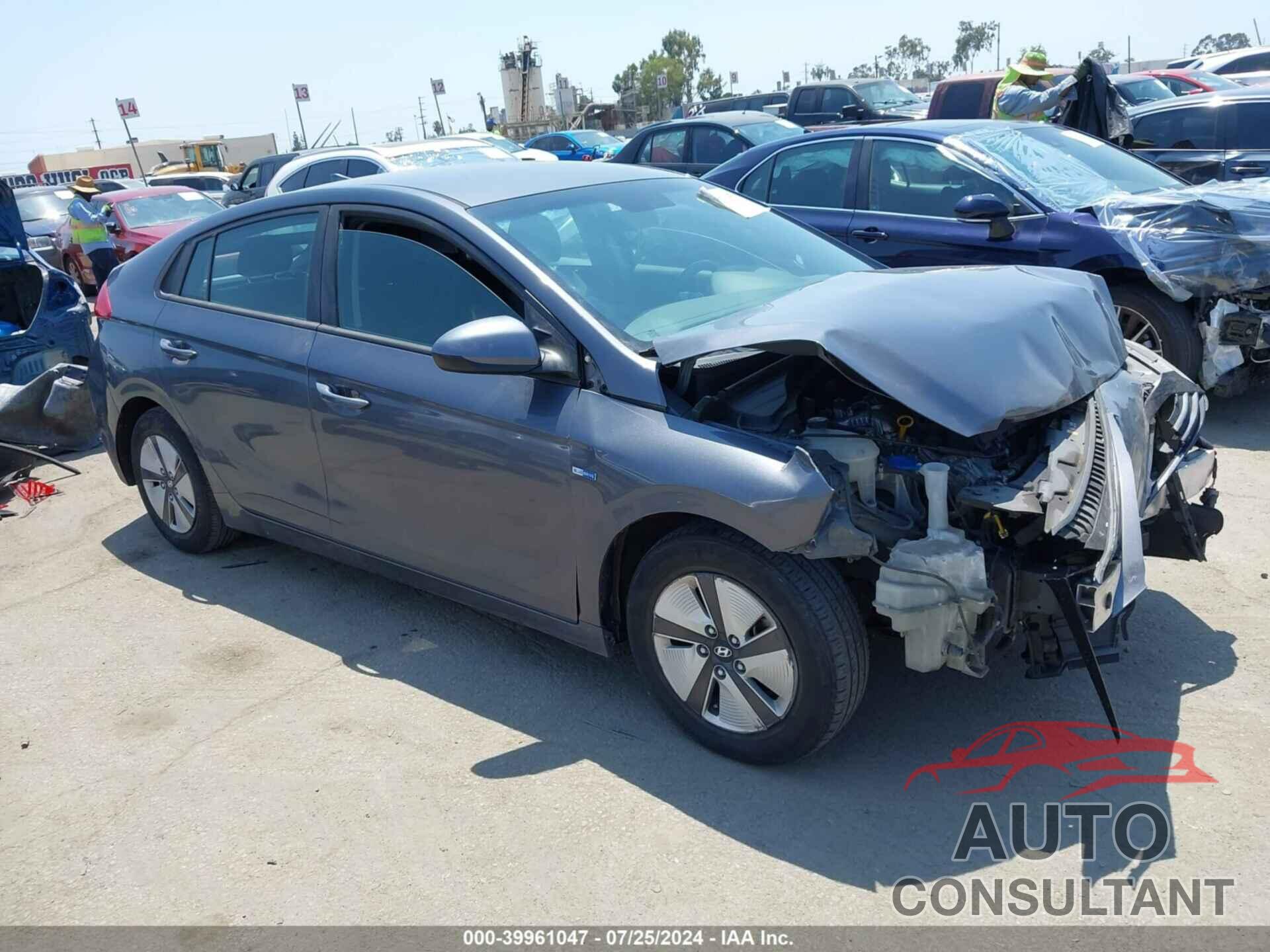 HYUNDAI IONIQ HYBRID 2019 - KMHC65LC3KU131445