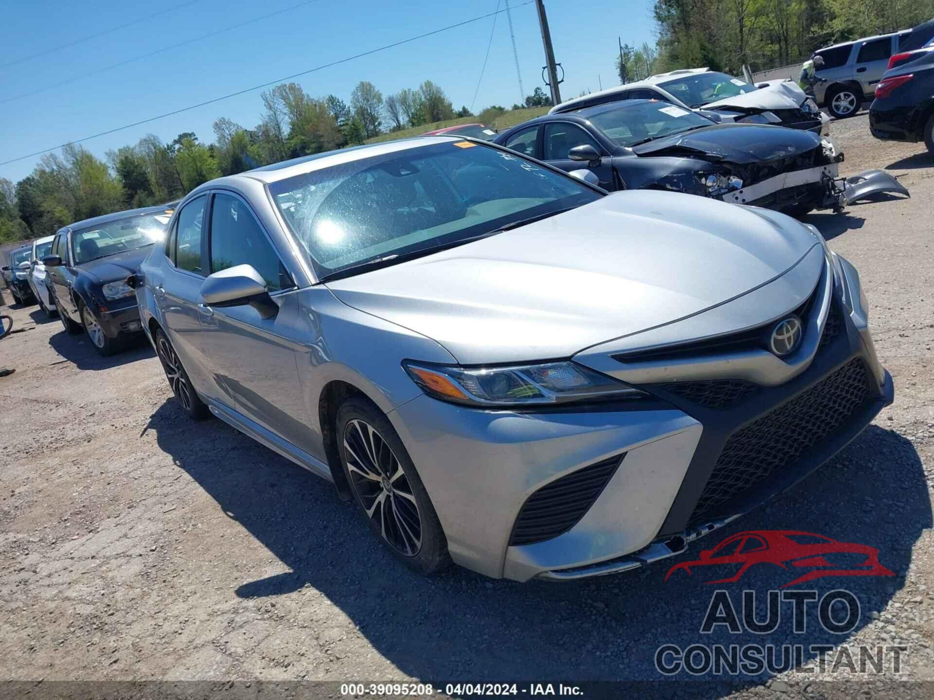 TOYOTA CAMRY 2019 - 4T1B11HK8KU252880