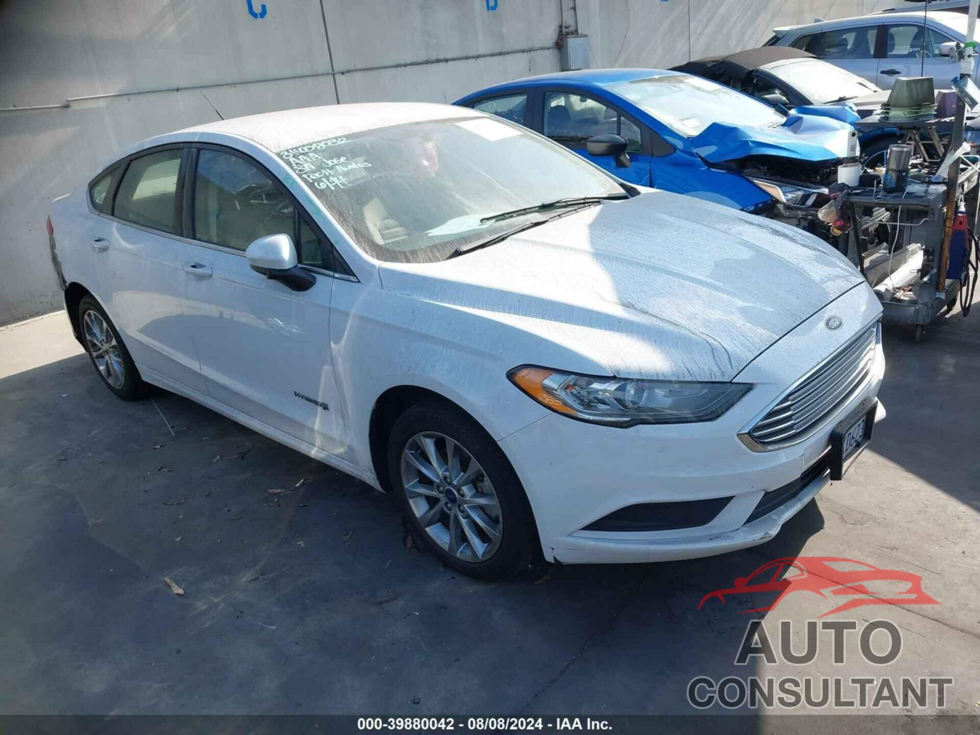 FORD FUSION HYBRID 2017 - 3FA6P0LU7HR238403