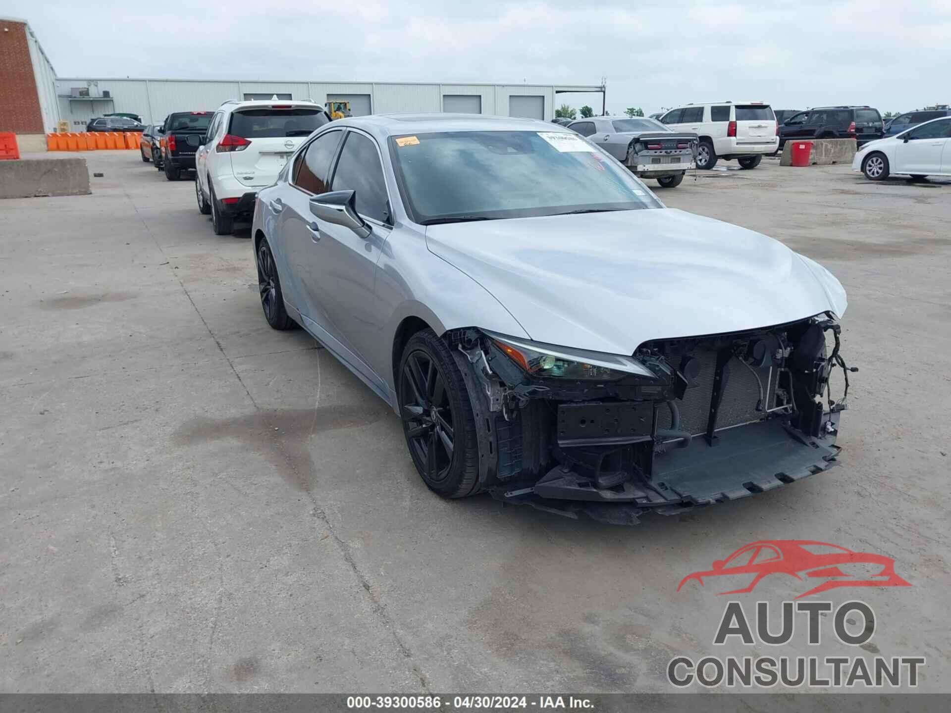 LEXUS IS 300 2021 - JTHCA1D27M5112166