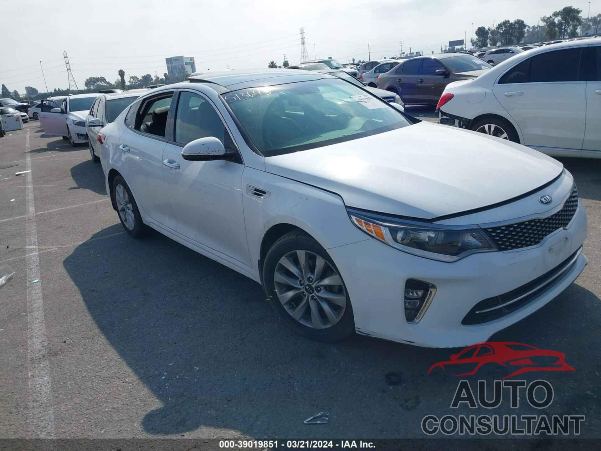 KIA OPTIMA 2018 - 5XXGT4L3XJG185922