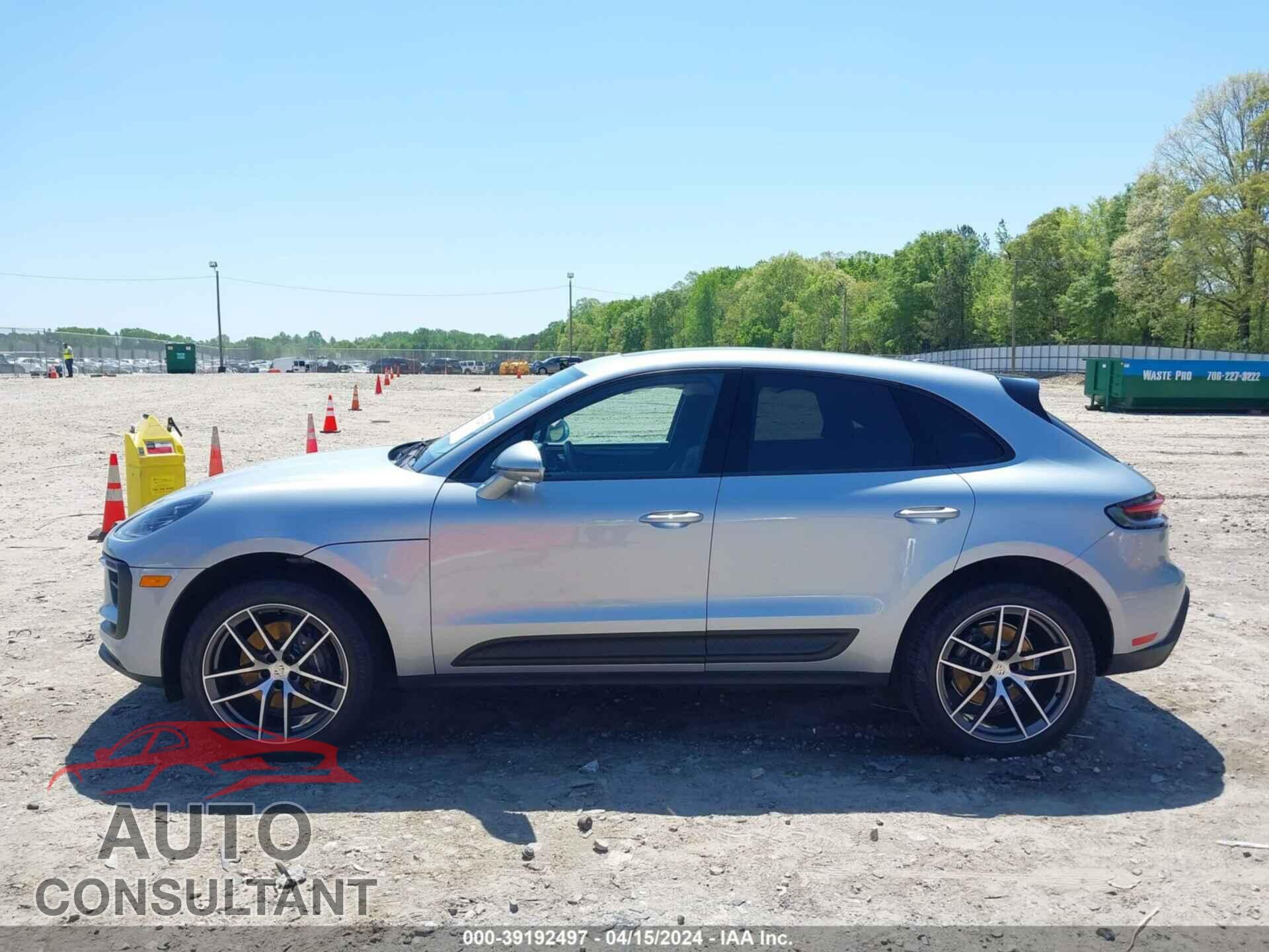 PORSCHE MACAN 2023 - WP1AA2A53PLB09440