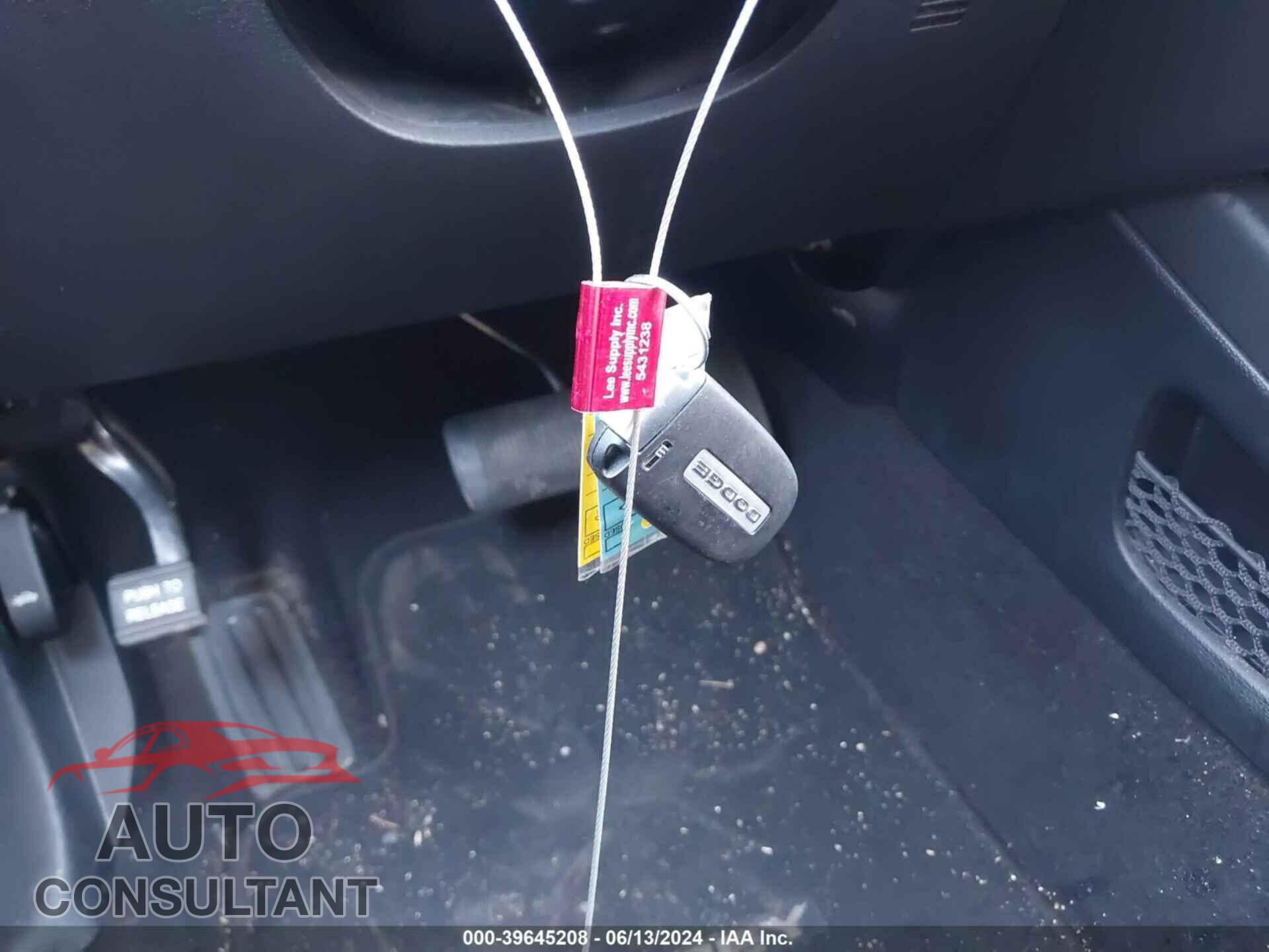 DODGE JOURNEY 2017 - 3C4PDDEG2HT696018