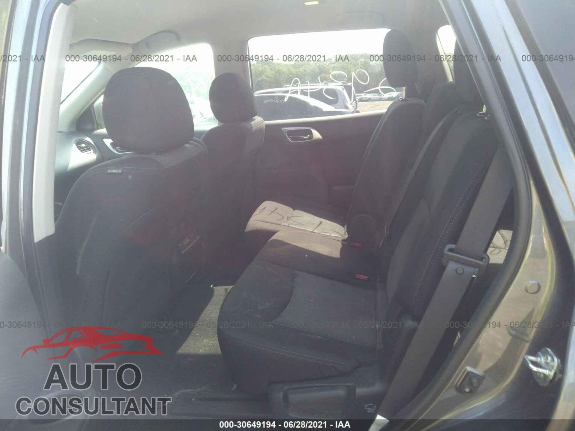 NISSAN PATHFINDER 2017 - 5N1DR2MM2HC693353