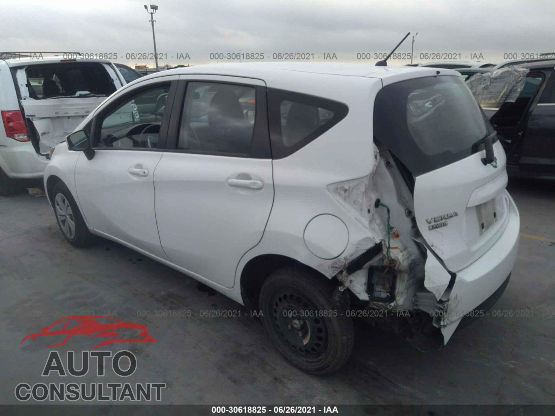 NISSAN VERSA NOTE 2017 - 3N1CE2CP8HL360671