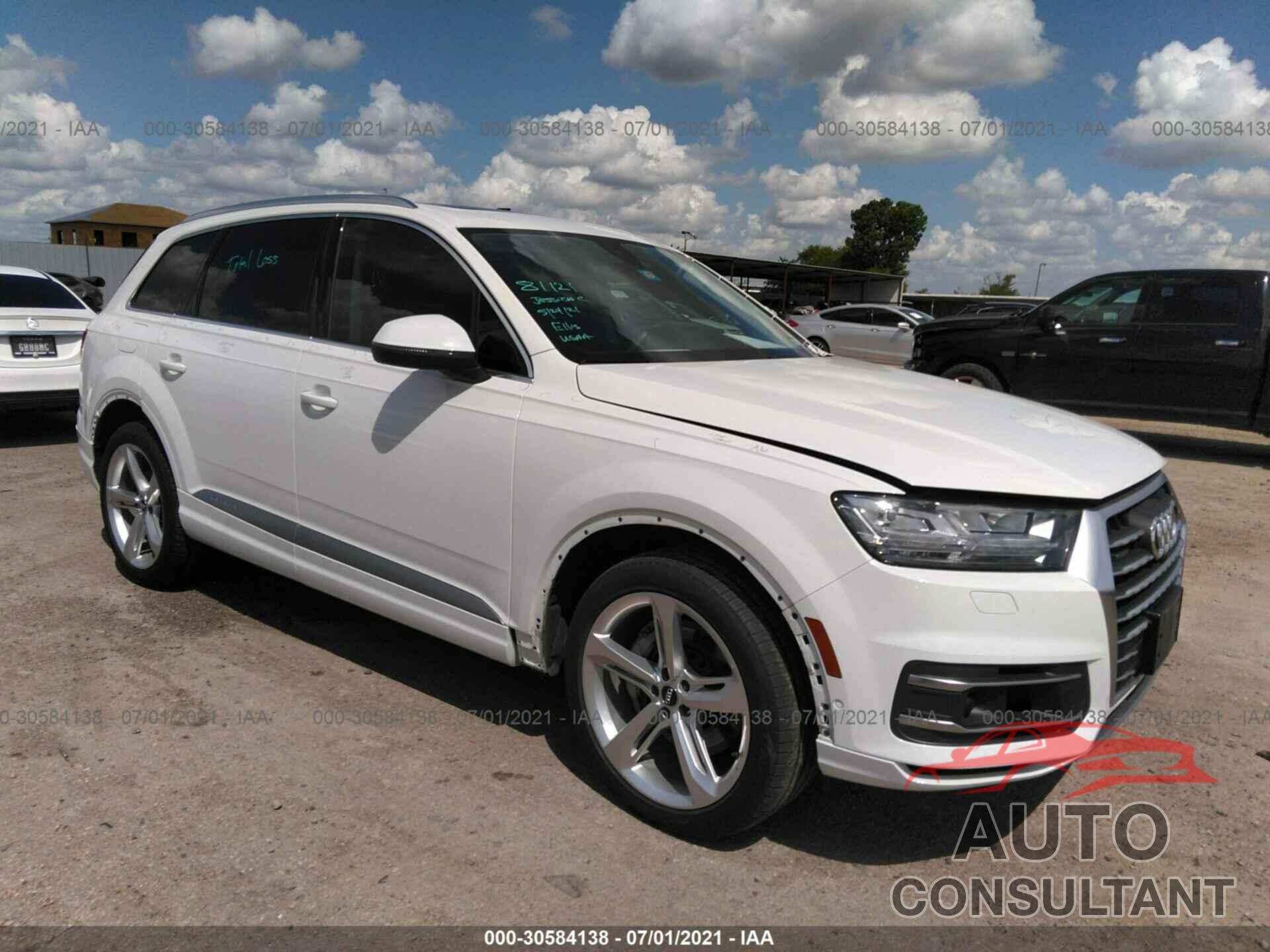 AUDI Q7 2019 - WA1LAAF70KD002793