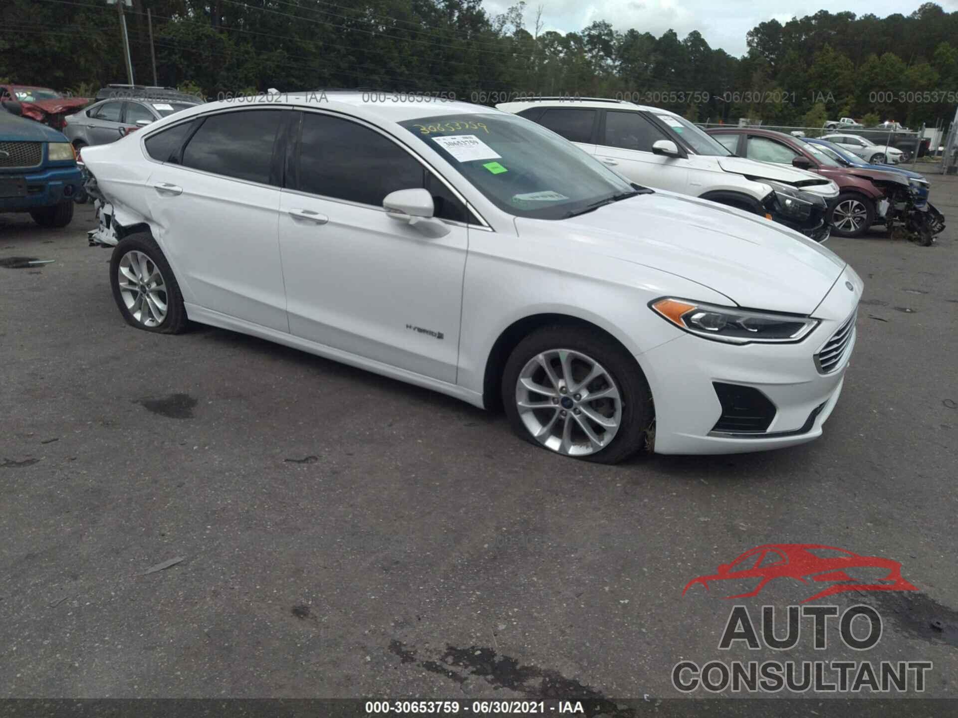 FORD FUSION HYBRID 2019 - 3FA6P0MU9KR137255