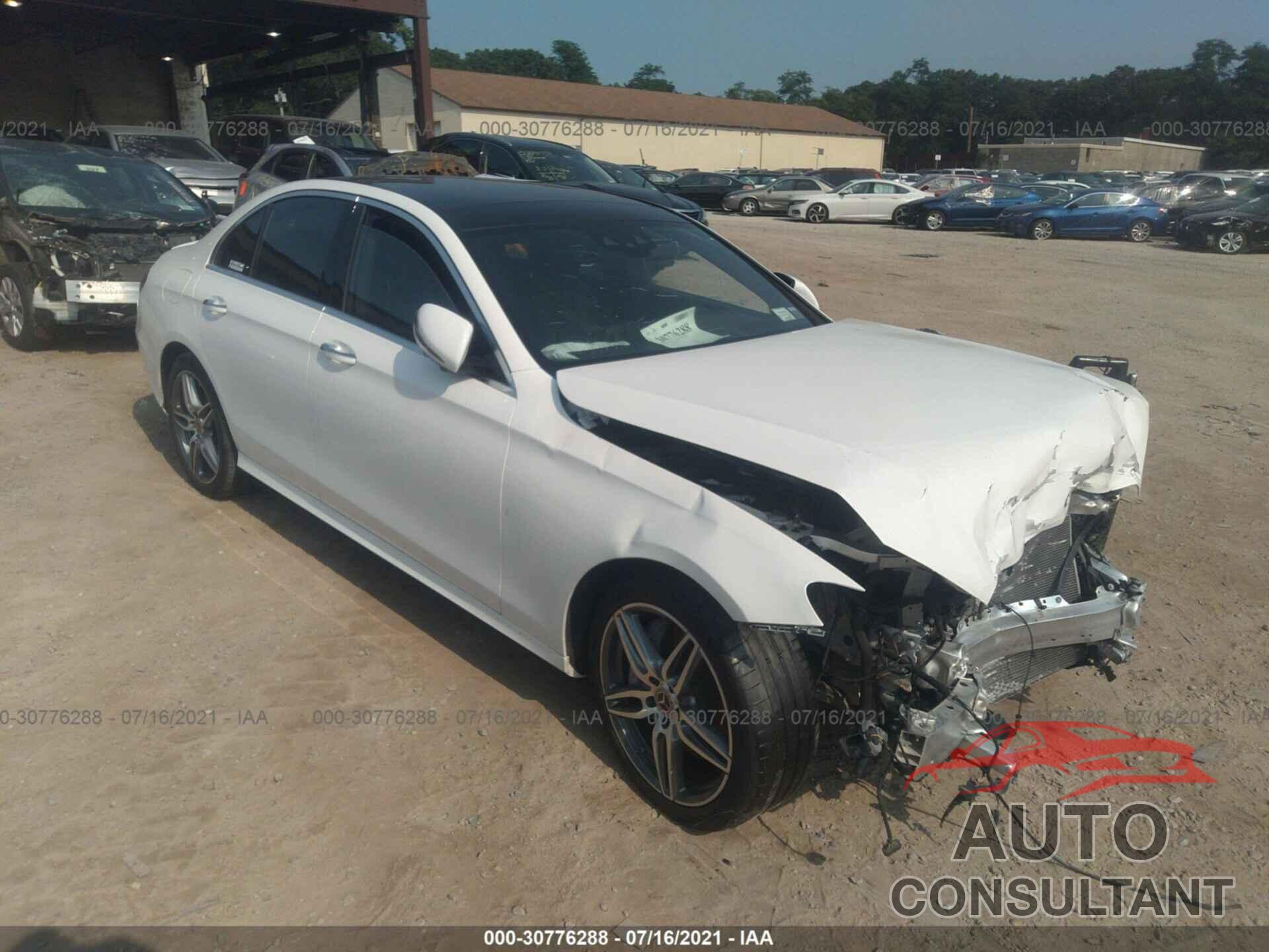 MERCEDES-BENZ E-CLASS 2018 - WDDZF4KB7JA375736