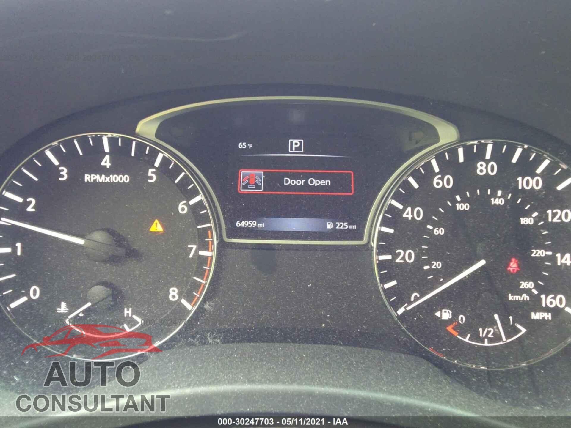 NISSAN PATHFINDER 2016 - 5N1AR2MN7GC626757
