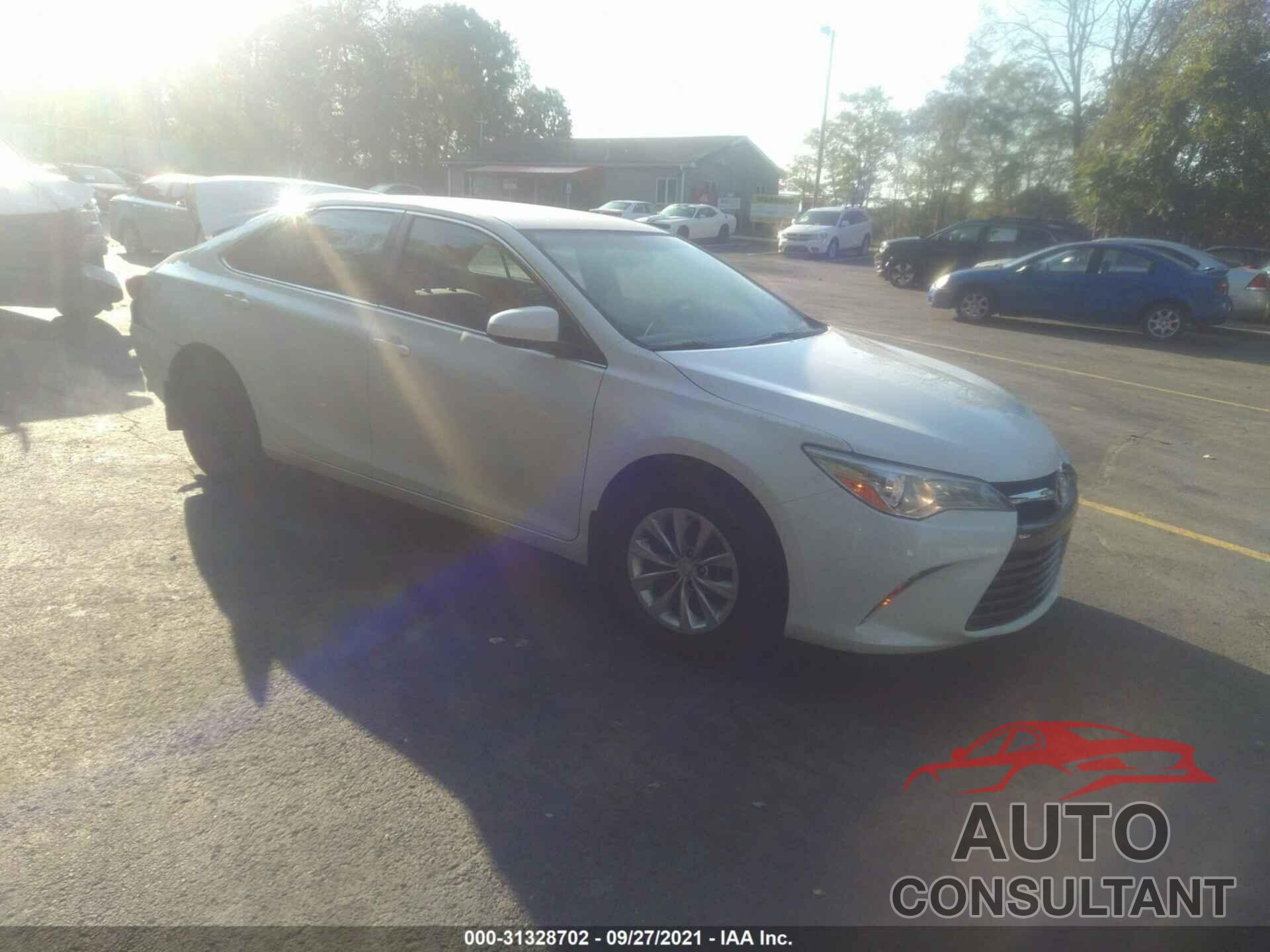 TOYOTA CAMRY 2016 - 4T4BF1FK1GR536871