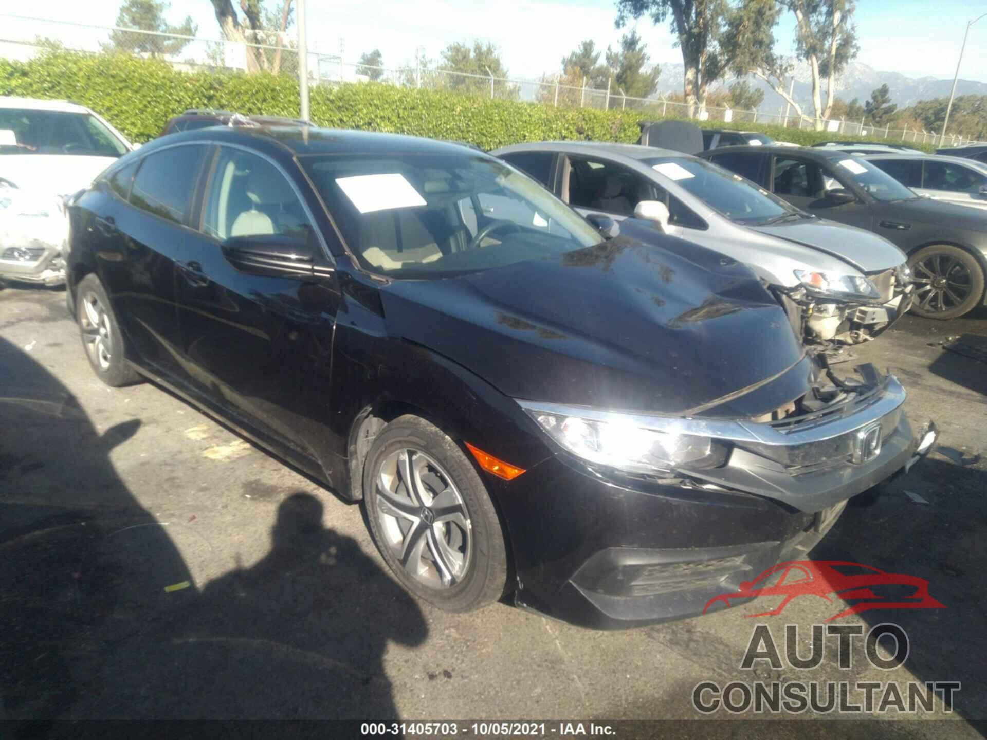 HONDA CIVIC SEDAN 2018 - 2HGFC2F5XJH587466