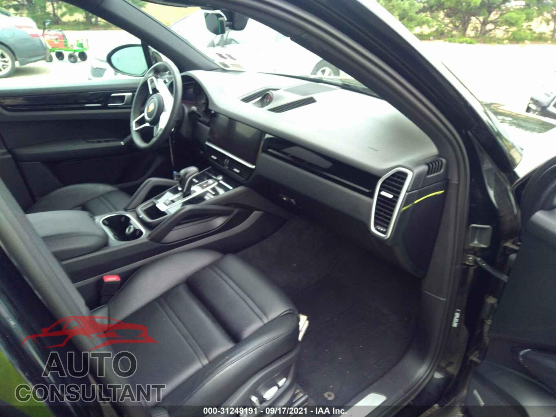 PORSCHE CAYENNE 2019 - WP1AA2AY0KDA11169