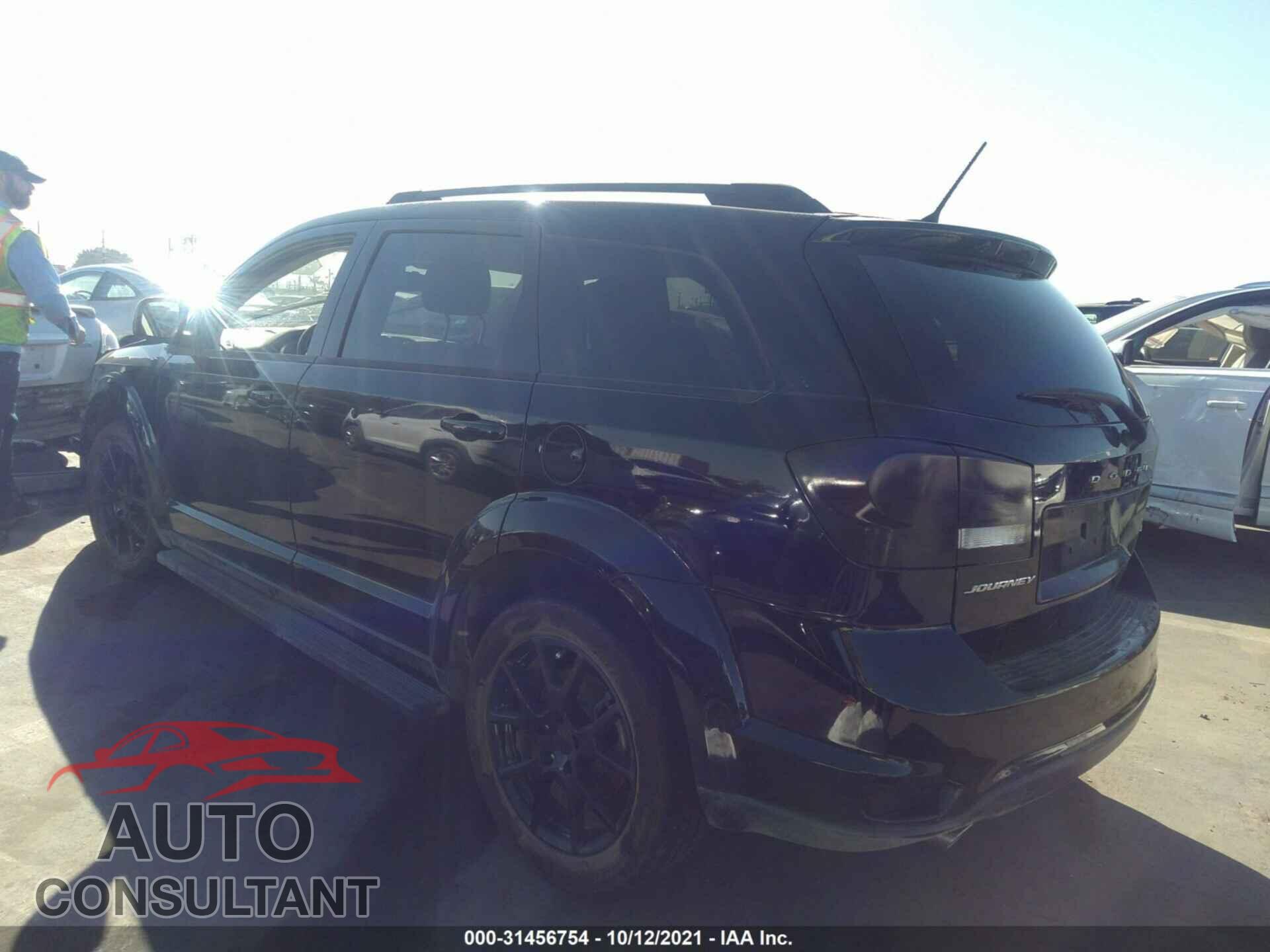DODGE JOURNEY 2017 - 3C4PDCEG4HT670840