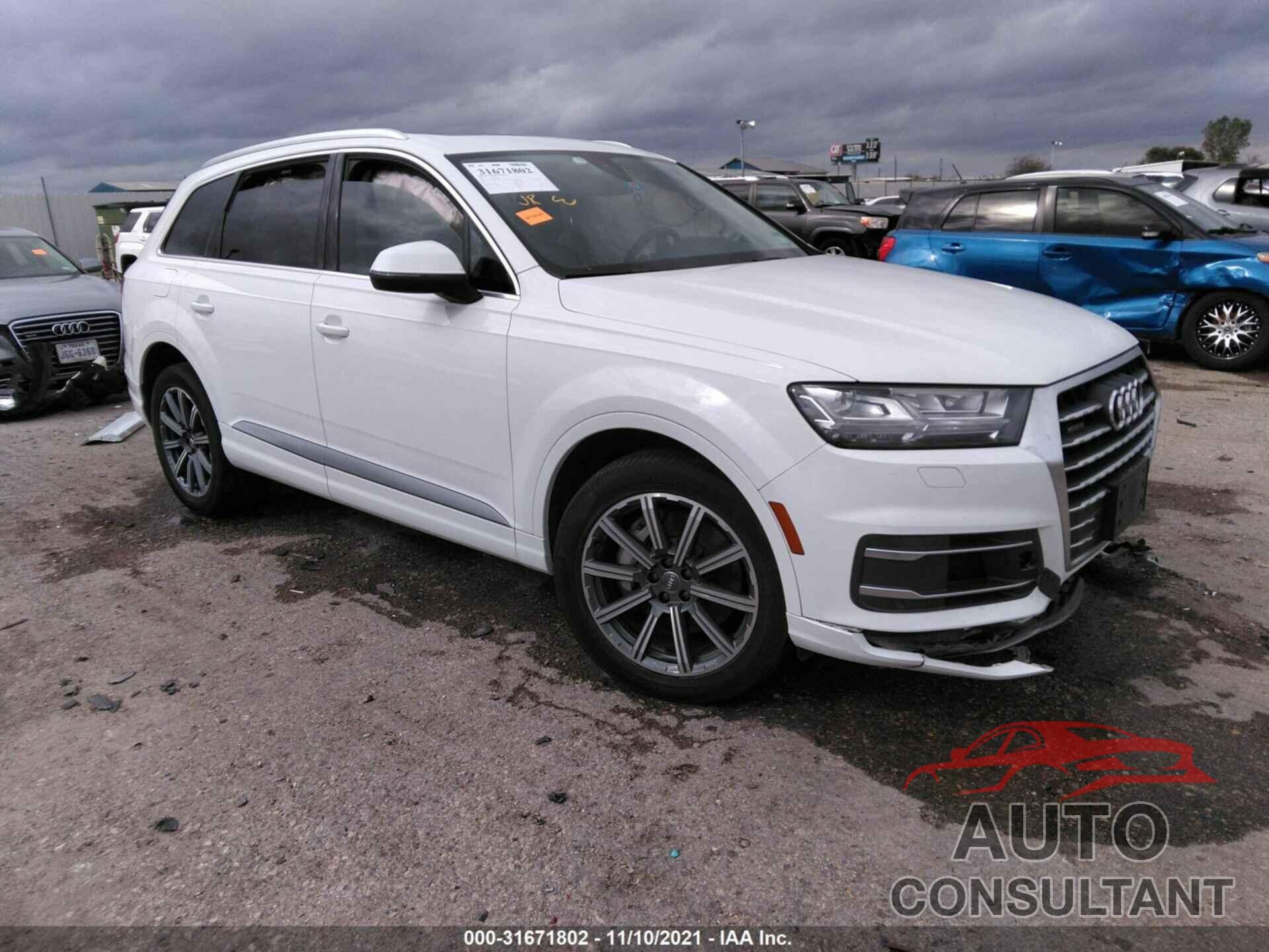 AUDI Q7 2019 - WA1LAAF73KD036839