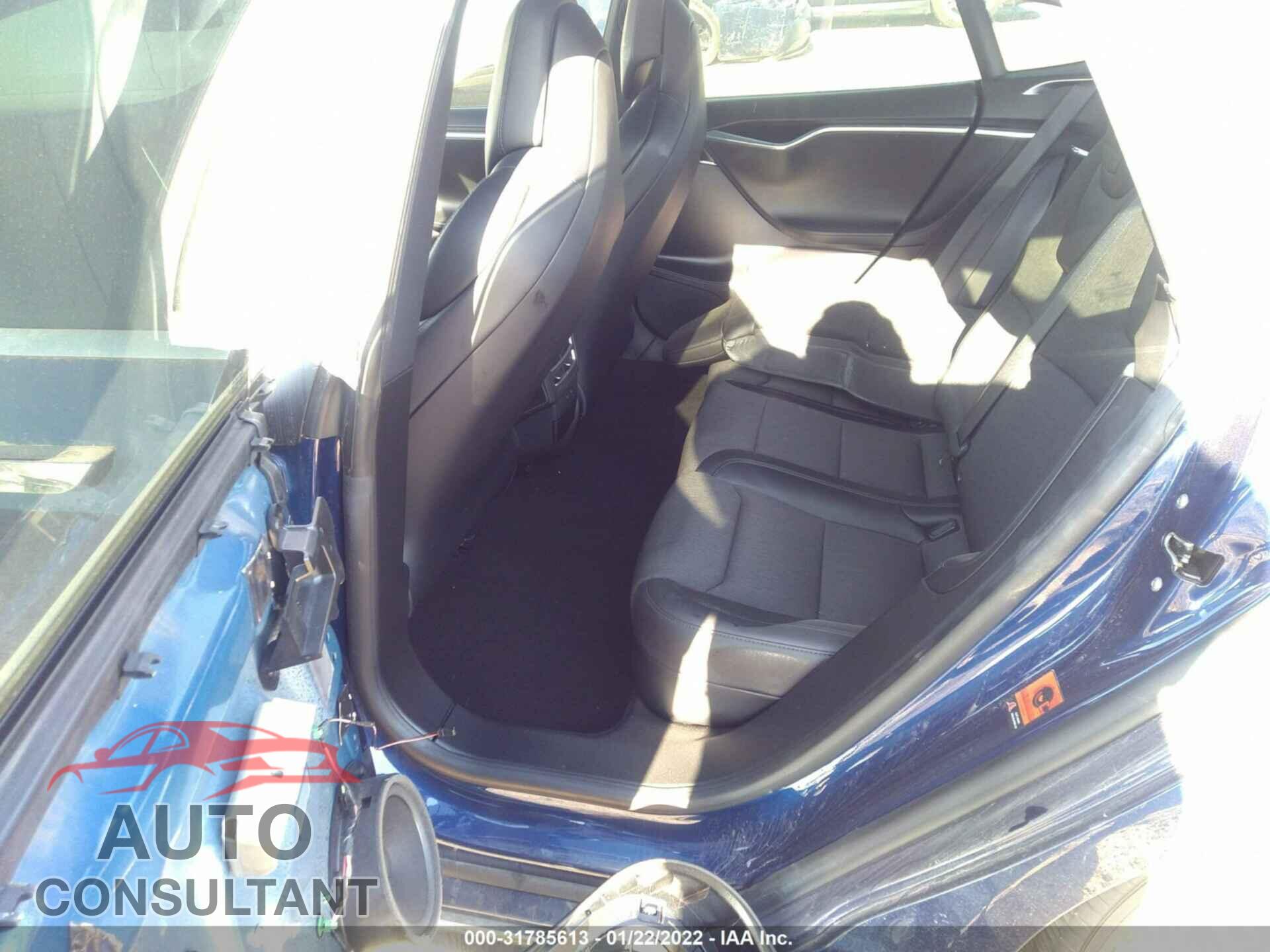 TESLA MODEL S 2017 - 5YJSA1E18HF215085