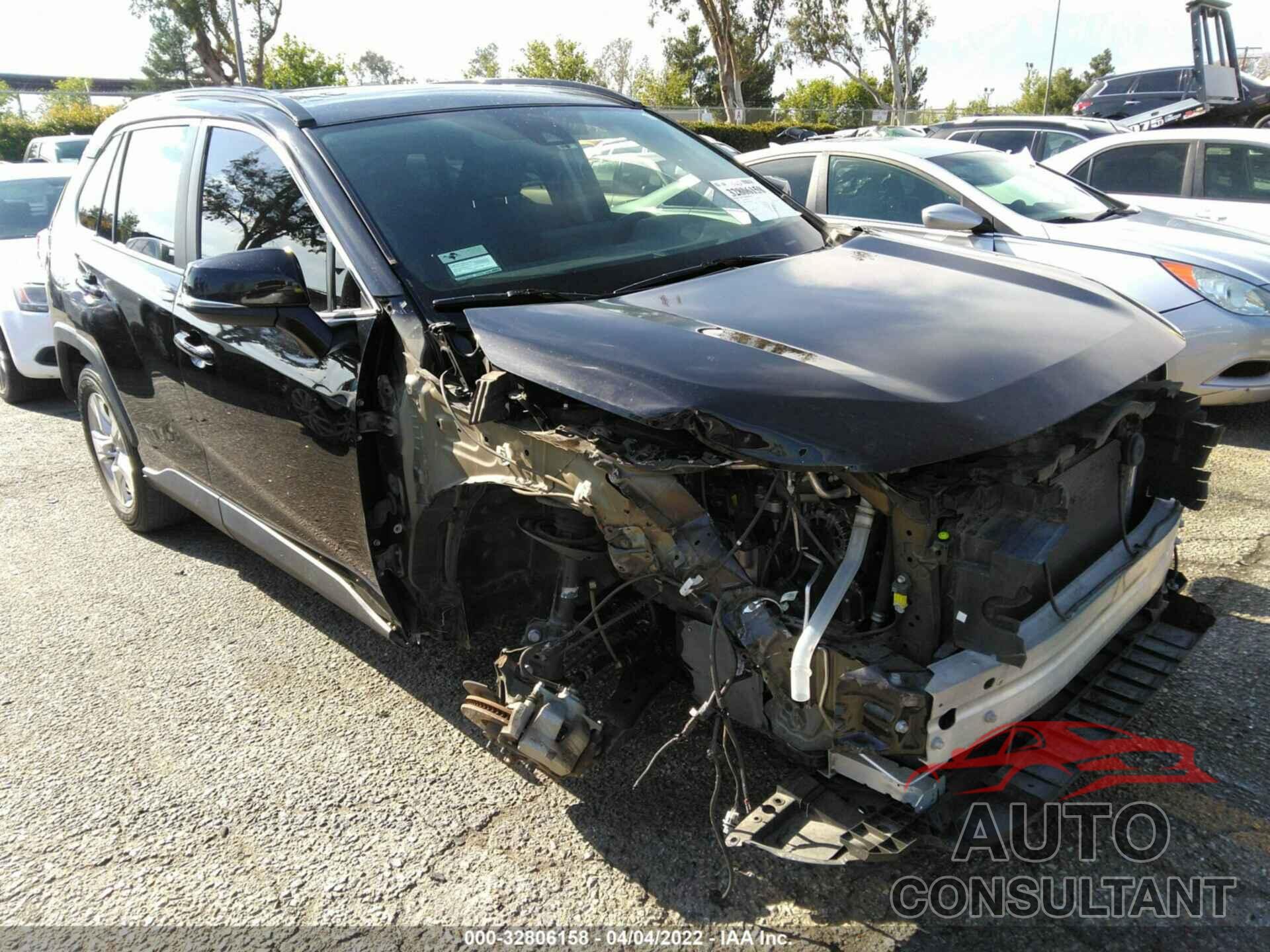 TOYOTA RAV4 2019 - 2T3W1RFV1KW013160