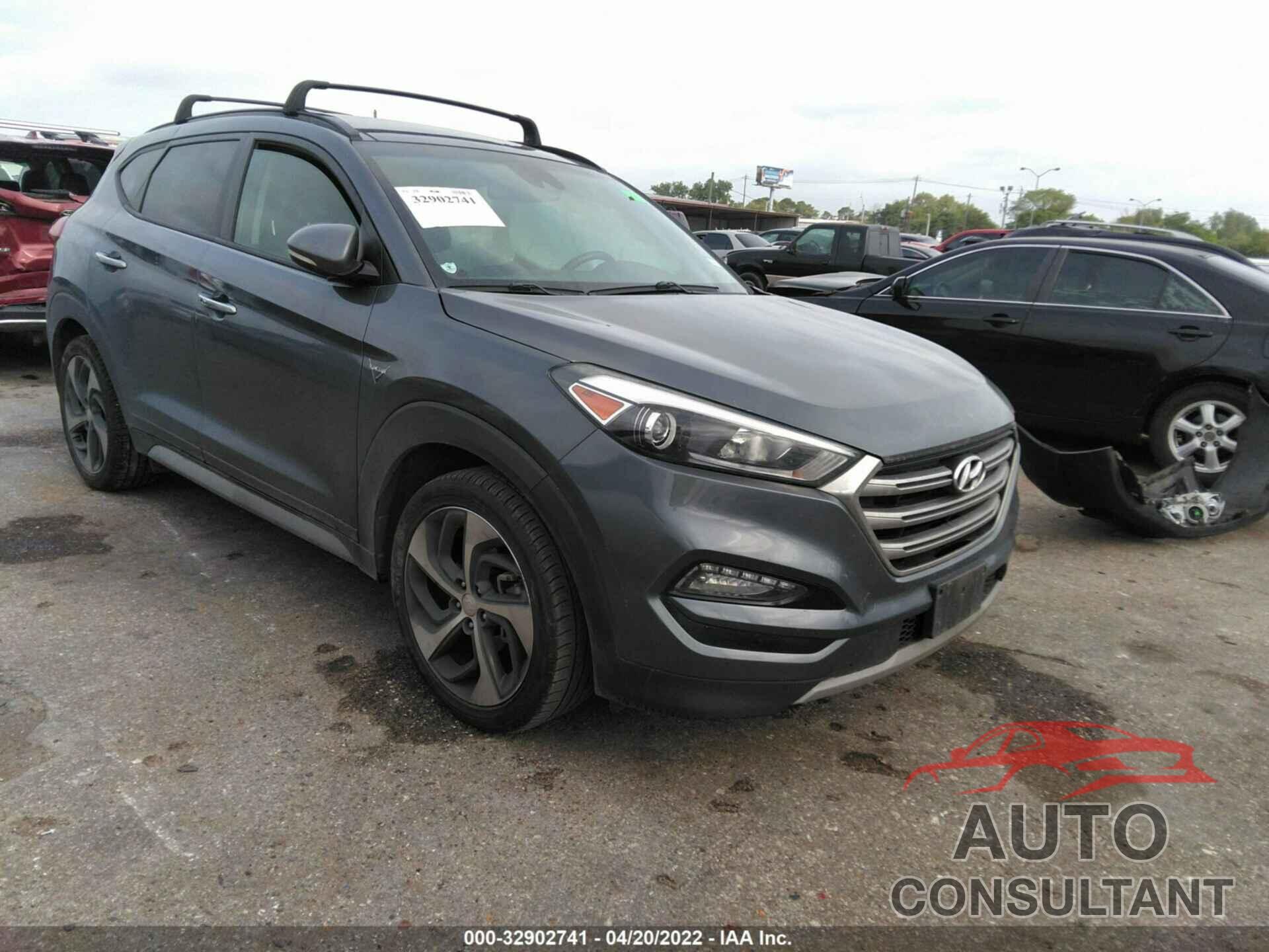 HYUNDAI TUCSON 2017 - KM8J33A20HU377702