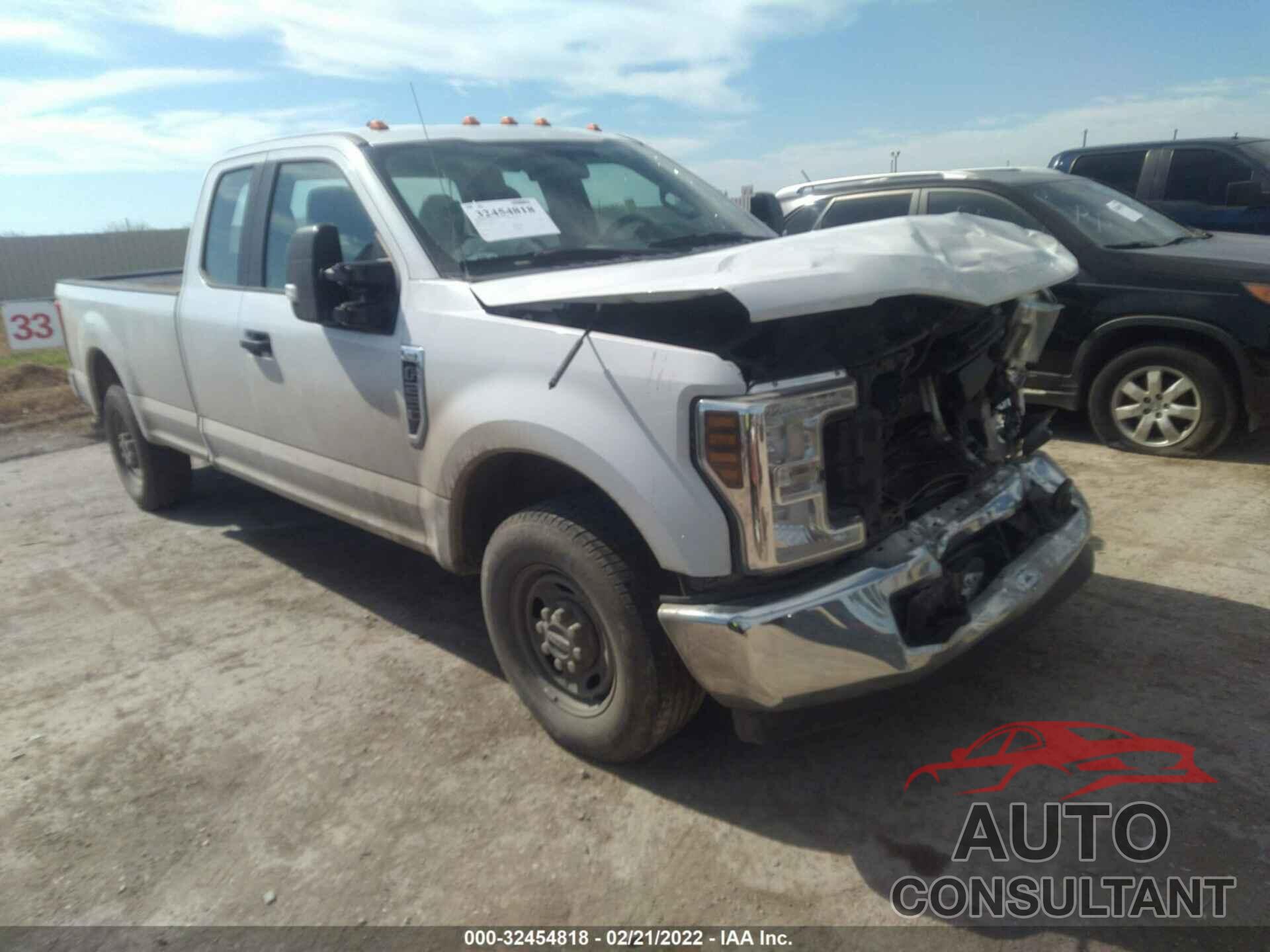 FORD SUPER DUTY F-250 SRW 2018 - 1FT7X2A69JEB63193