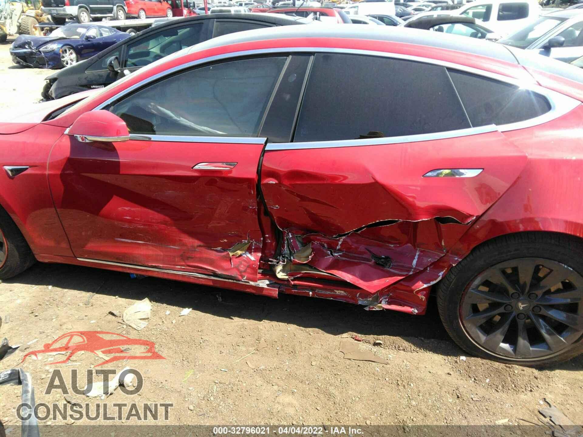 TESLA MODEL S 2019 - 5YJSA1E22KF307776
