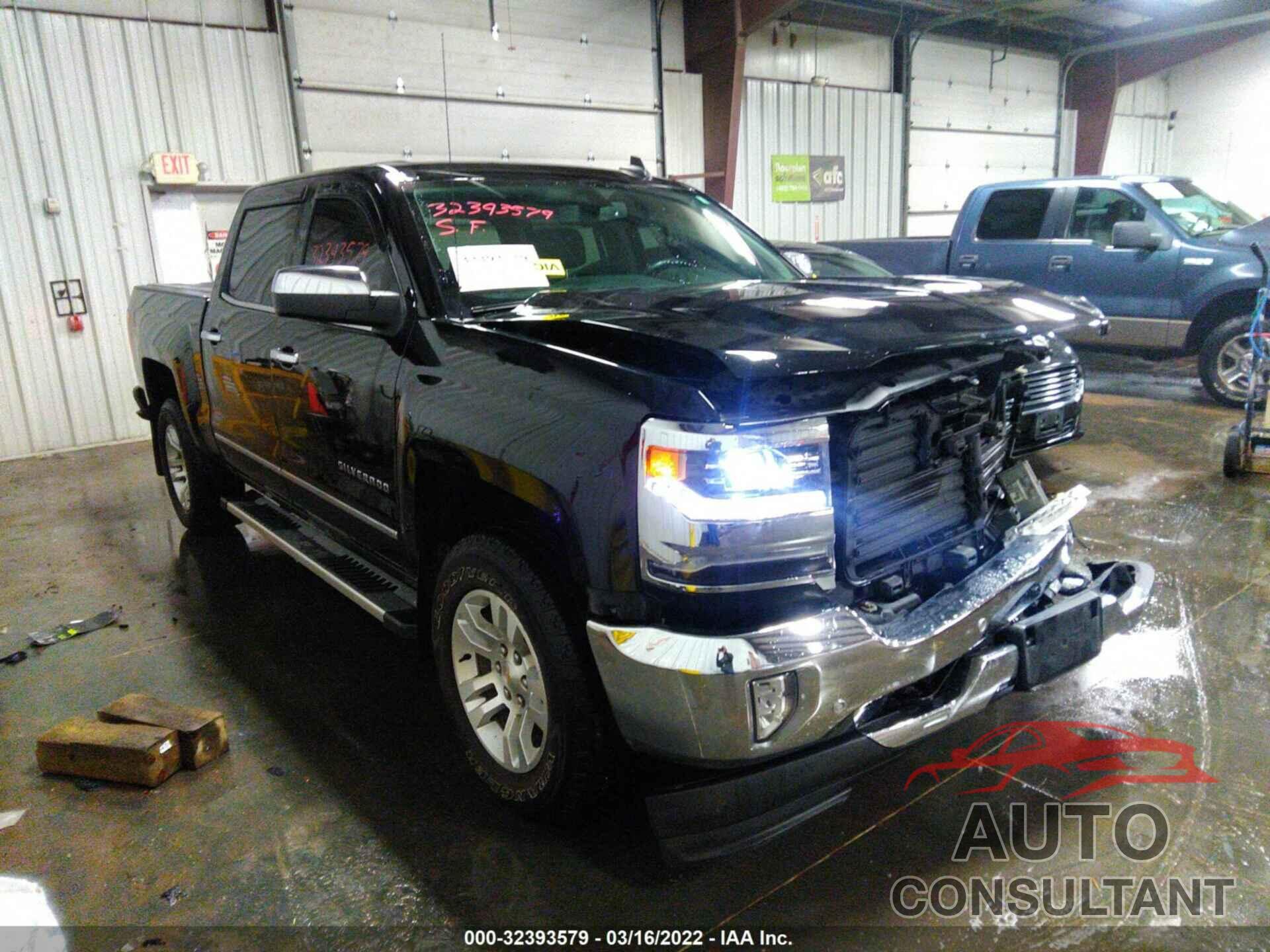 CHEVROLET SILVERADO 1500 2018 - 3GCUKSEJ5JG440446