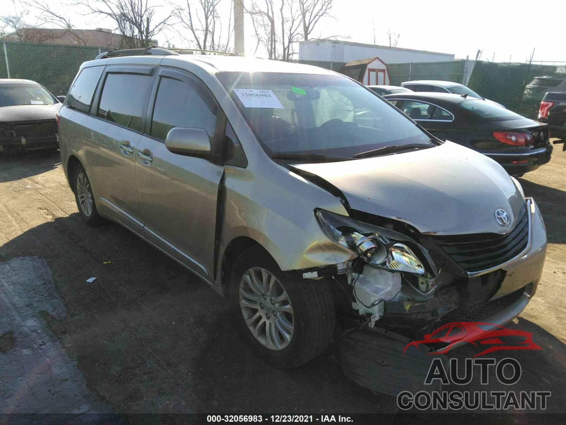 TOYOTA SIENNA 2016 - 5TDYK3DC9GS754184