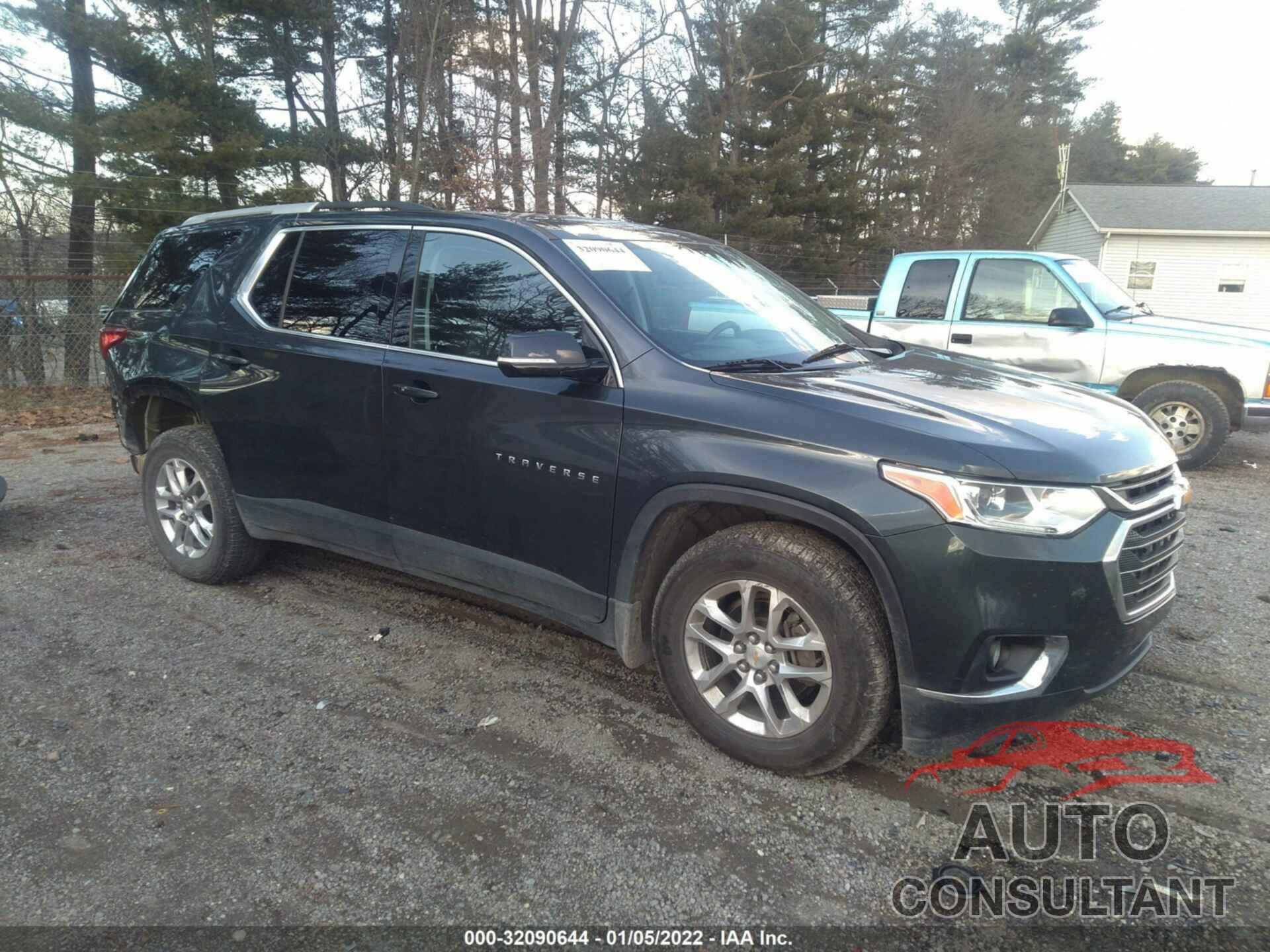 CHEVROLET TRAVERSE 2018 - 1GNEVGKW0JJ228245