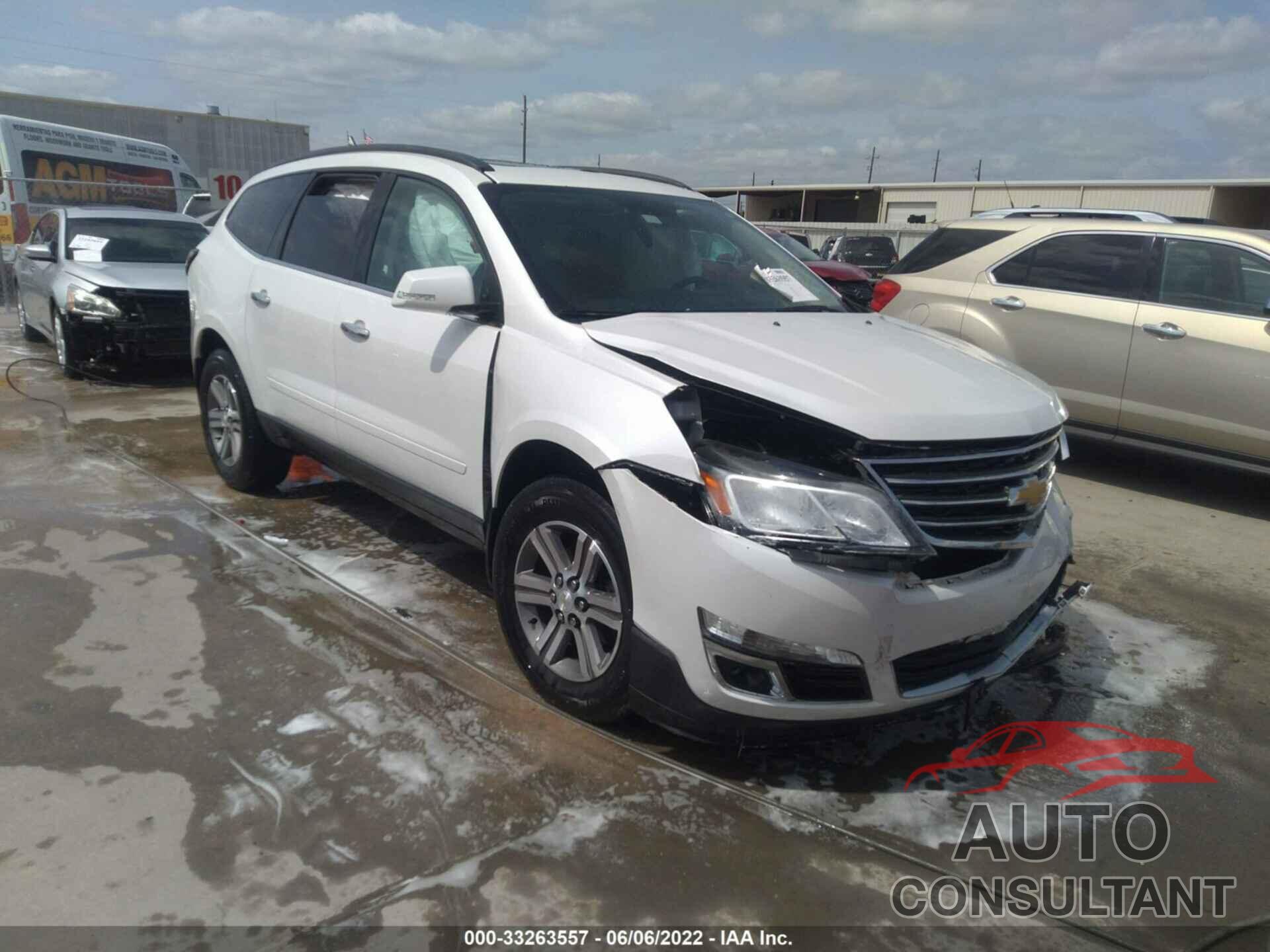 CHEVROLET TRAVERSE 2017 - 1GNKRHKD5HJ323342