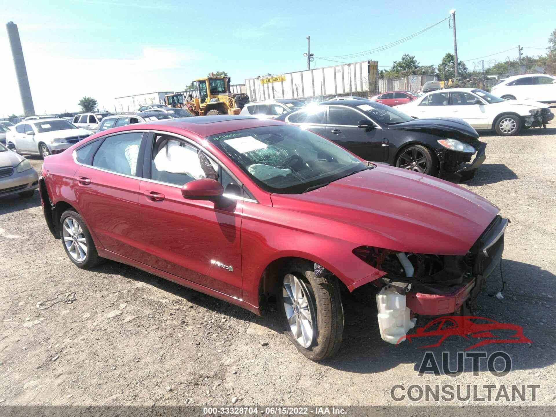 FORD FUSION 2017 - 3FA6P0LU7HR286273