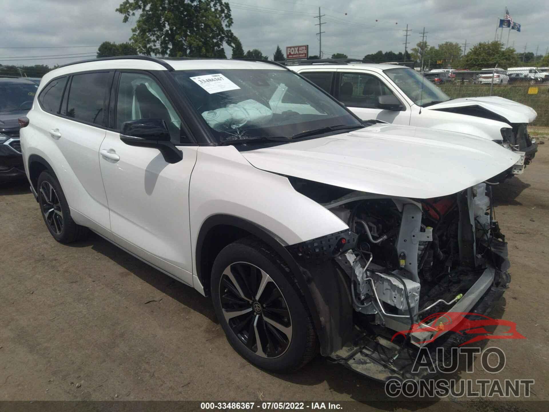TOYOTA HIGHLANDER 2021 - 5TDJZRBH5MS069108