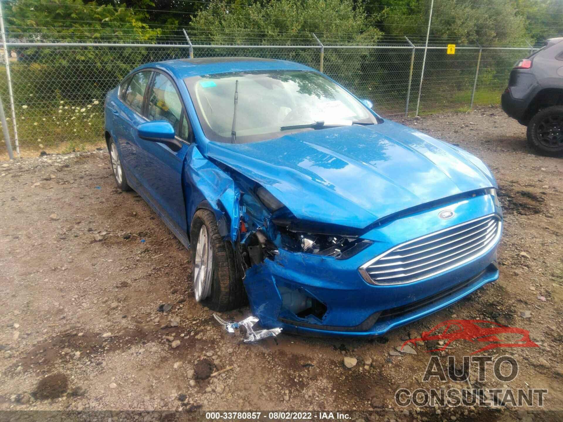 FORD FUSION HYBRID 2019 - 3FA6P0LU2KR129810