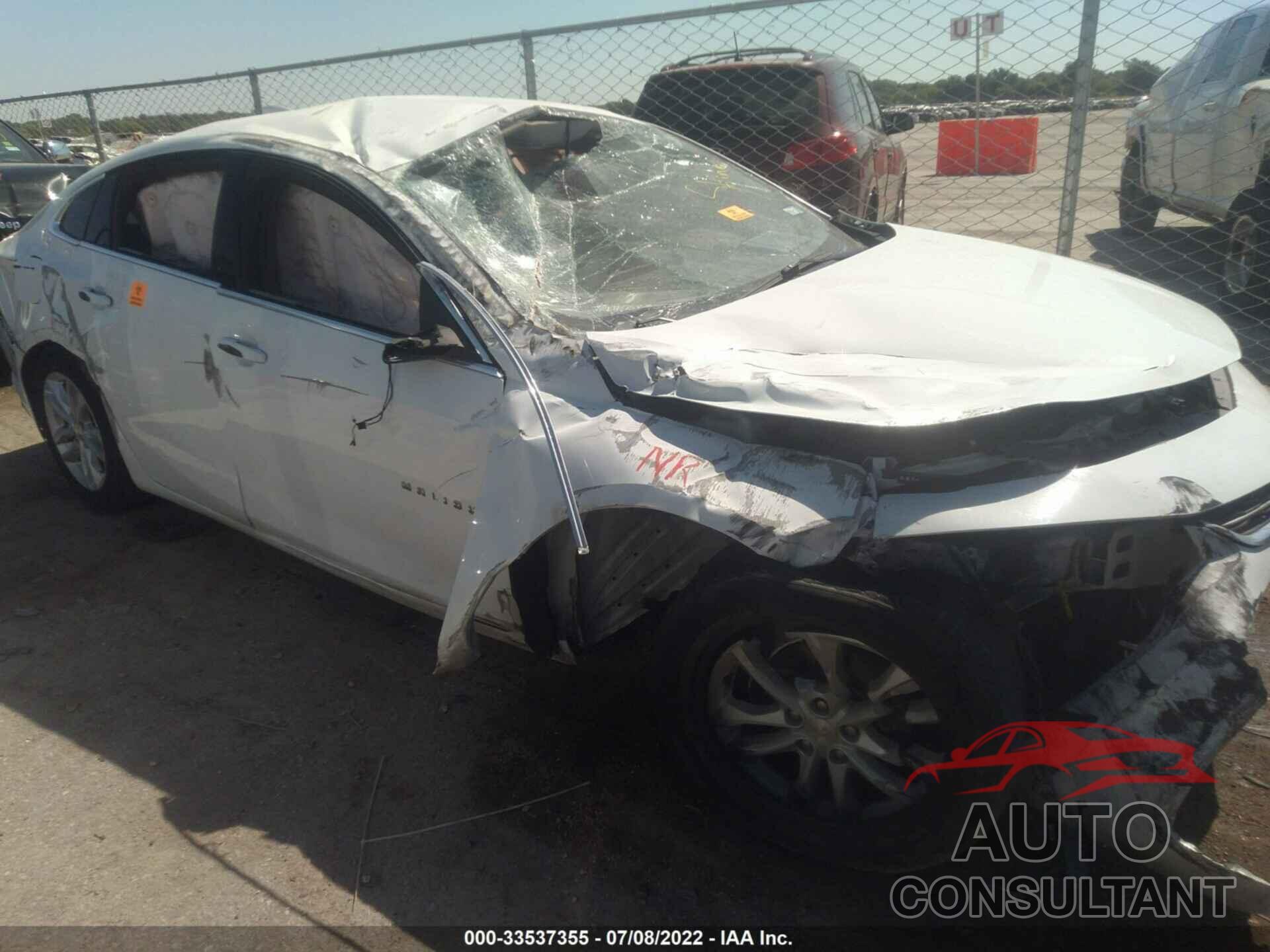 CHEVROLET MALIBU 2016 - 1G1ZE5ST2GF293414