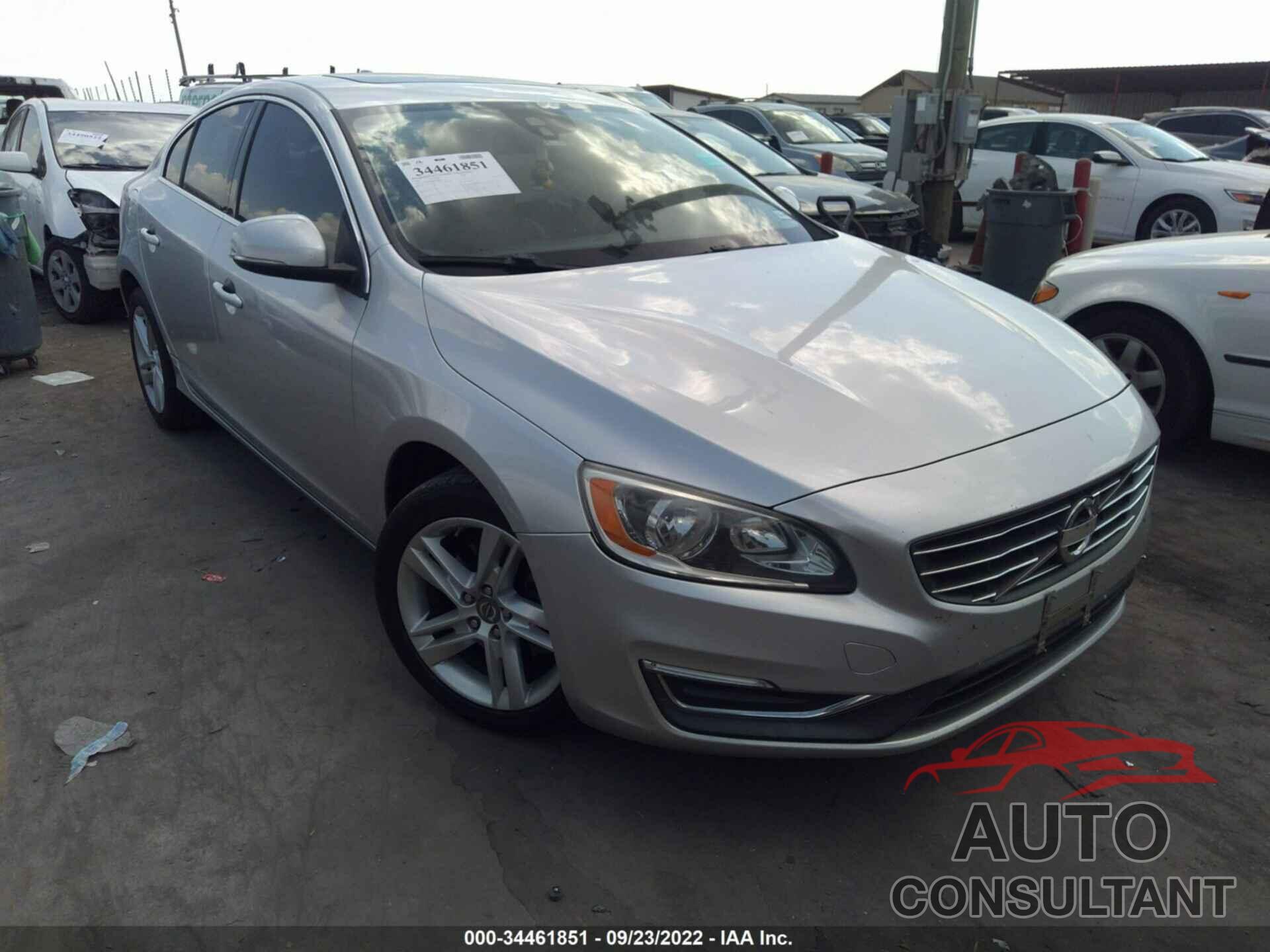 VOLVO S60 2015 - YV140MFB4F1308898