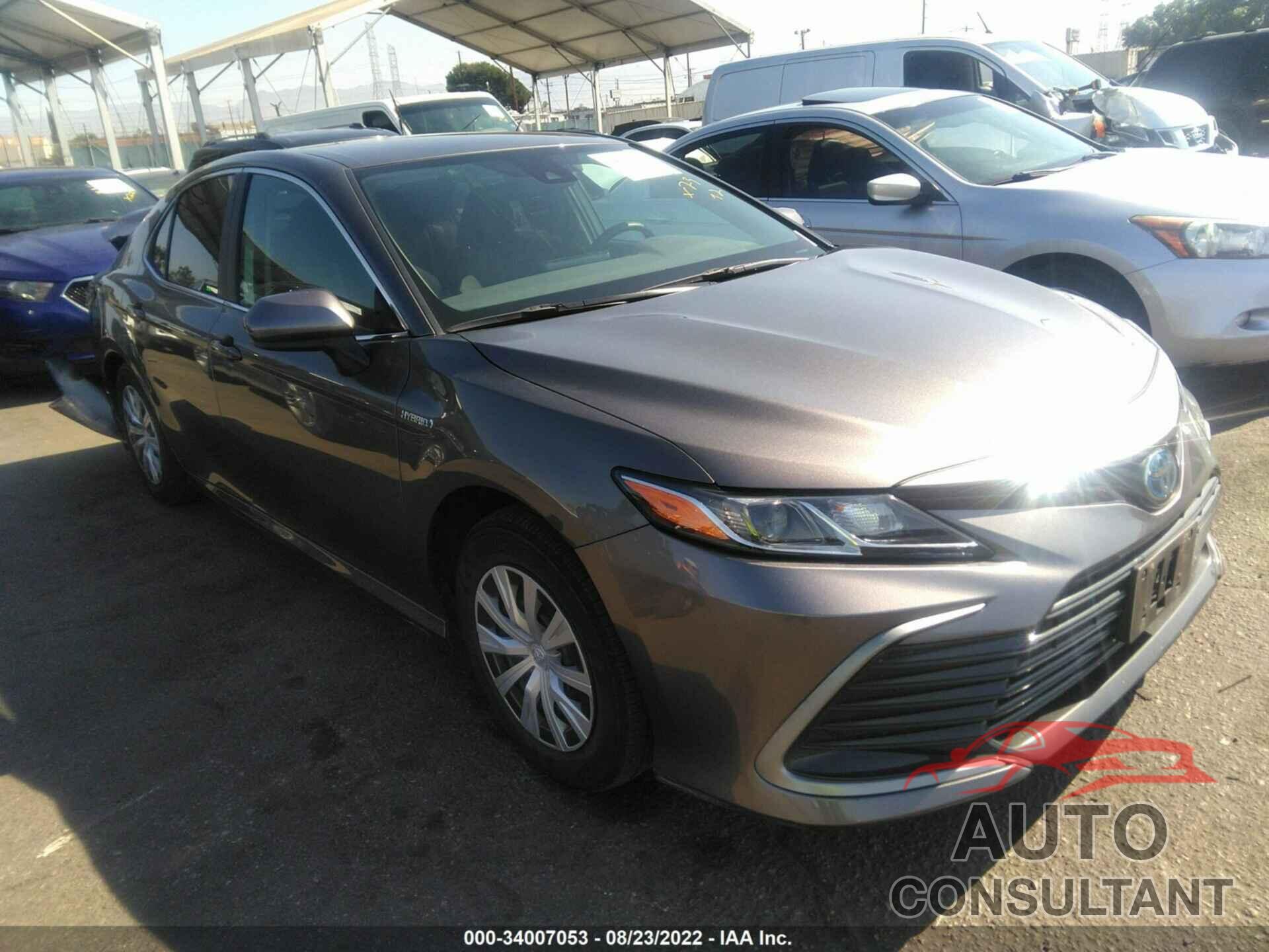 TOYOTA CAMRY 2021 - 4T1C31AKXMU548558