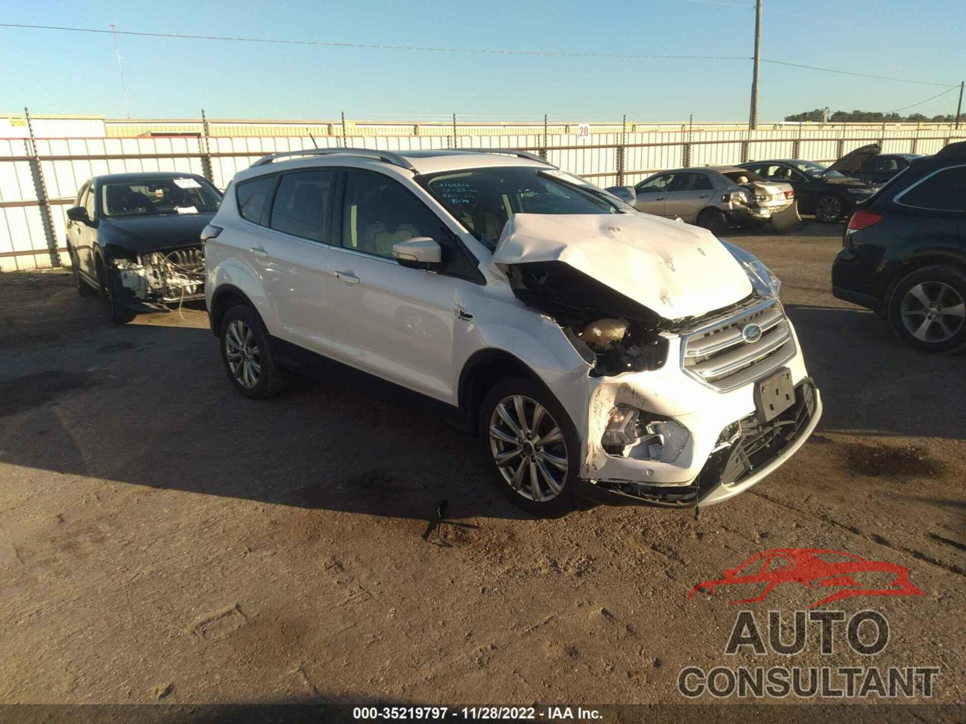 FORD ESCAPE 2018 - 1FMCU0J9XJUA09311