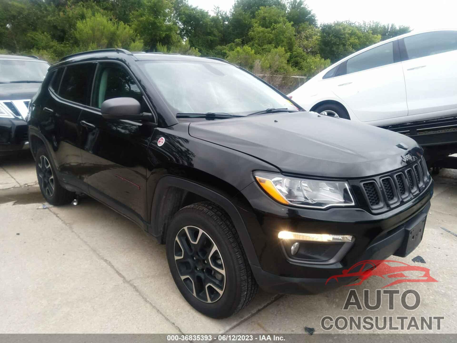 JEEP COMPASS 2020 - 3C4NJDDB2LT221399